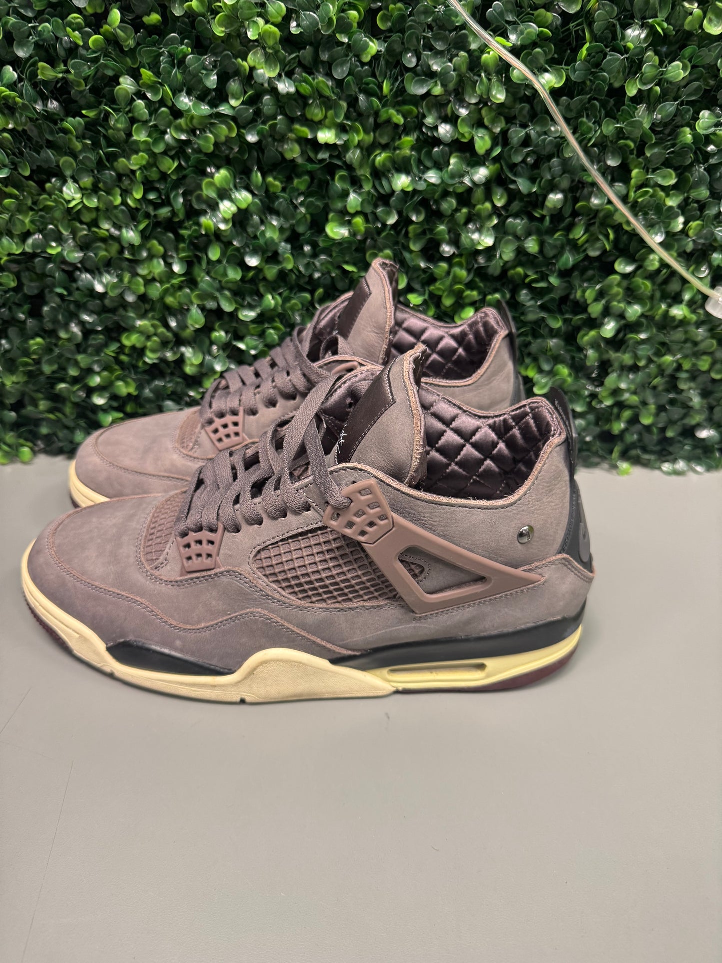 Jordan 4 AMM "Violet Ore" Size 11.5
