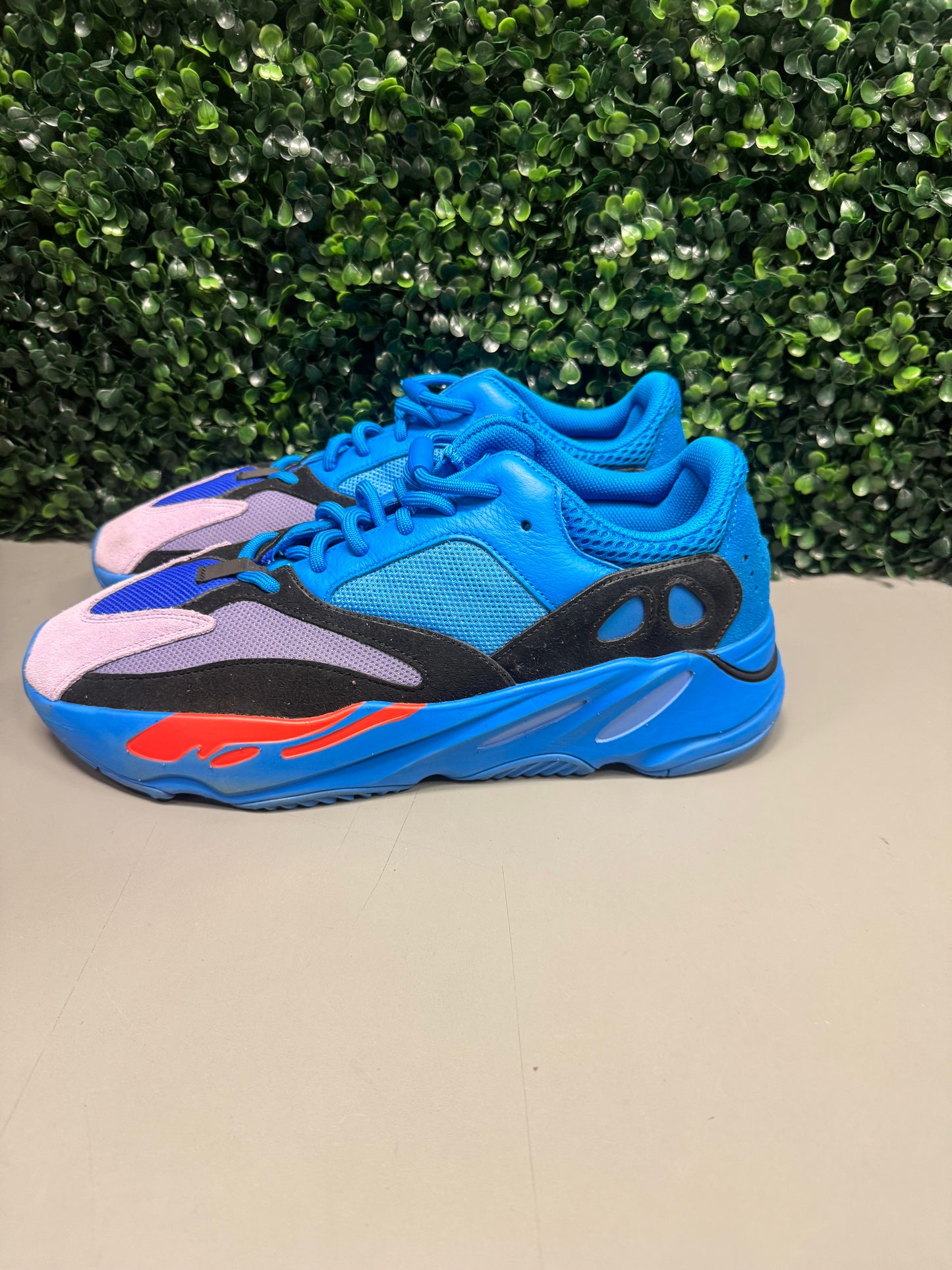 Yeezy 700 Hi-"Res Blue" Size 13.5 Preowned