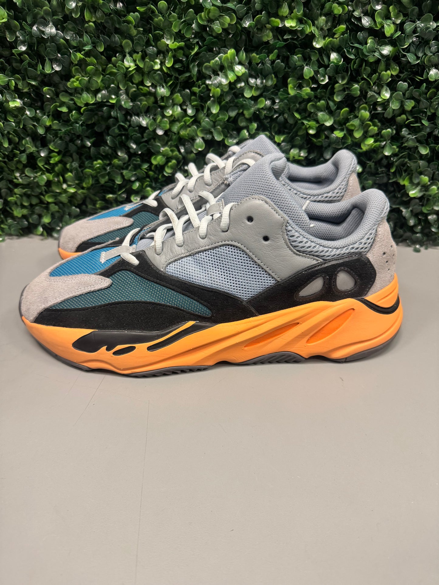 Yeezy 700 "Wash Orange" Size 13.5 Preowned
