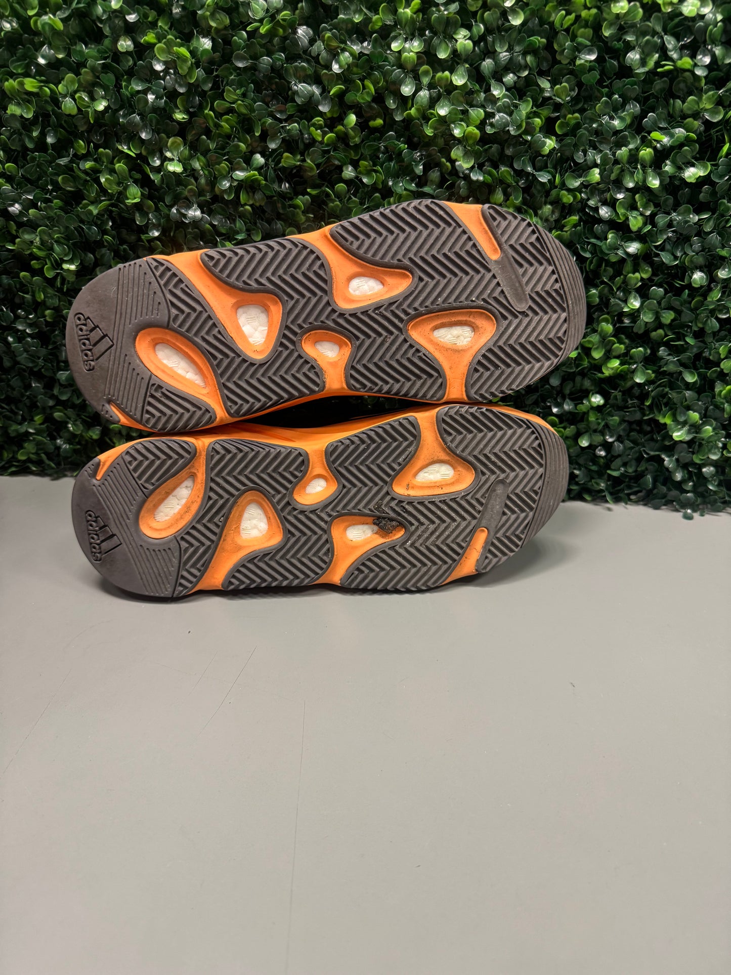 Yeezy 700 "Wash Orange" Size 13.5 Preowned