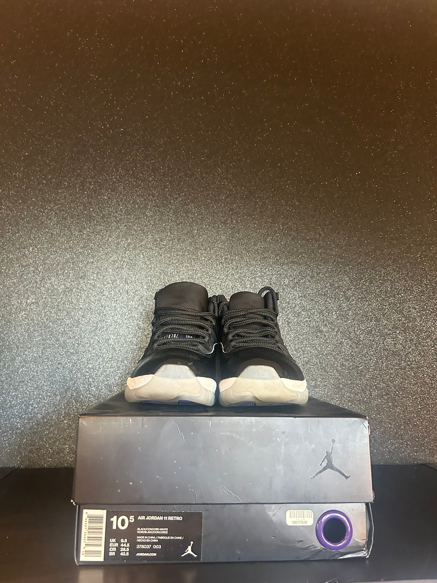 Jordan 11 Retro Space Jam (2016) Size 10.5 Preowned