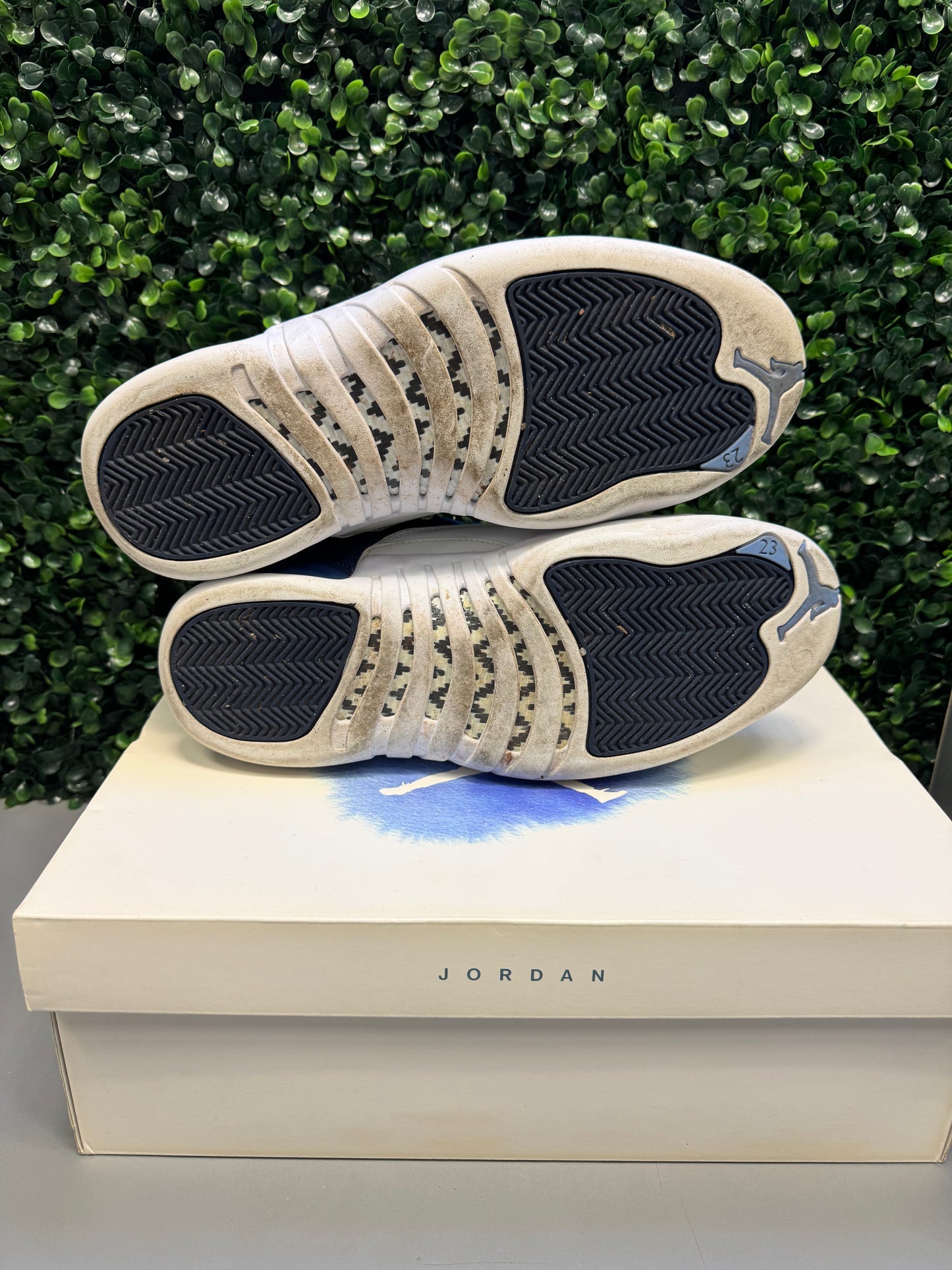 Jordan 12 “Indigo” Size 9.5 Preowned