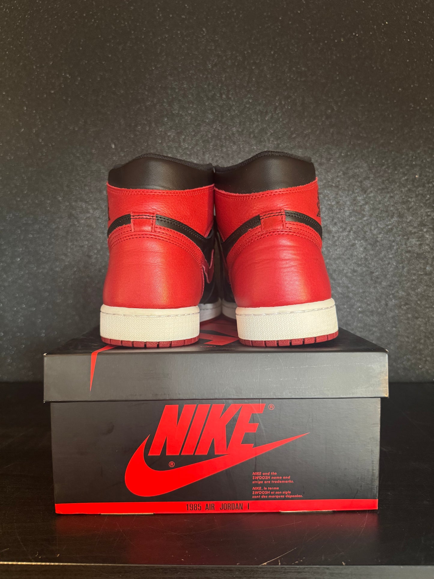 Jordan 1 'Banned' Size 10 Preowned with box.