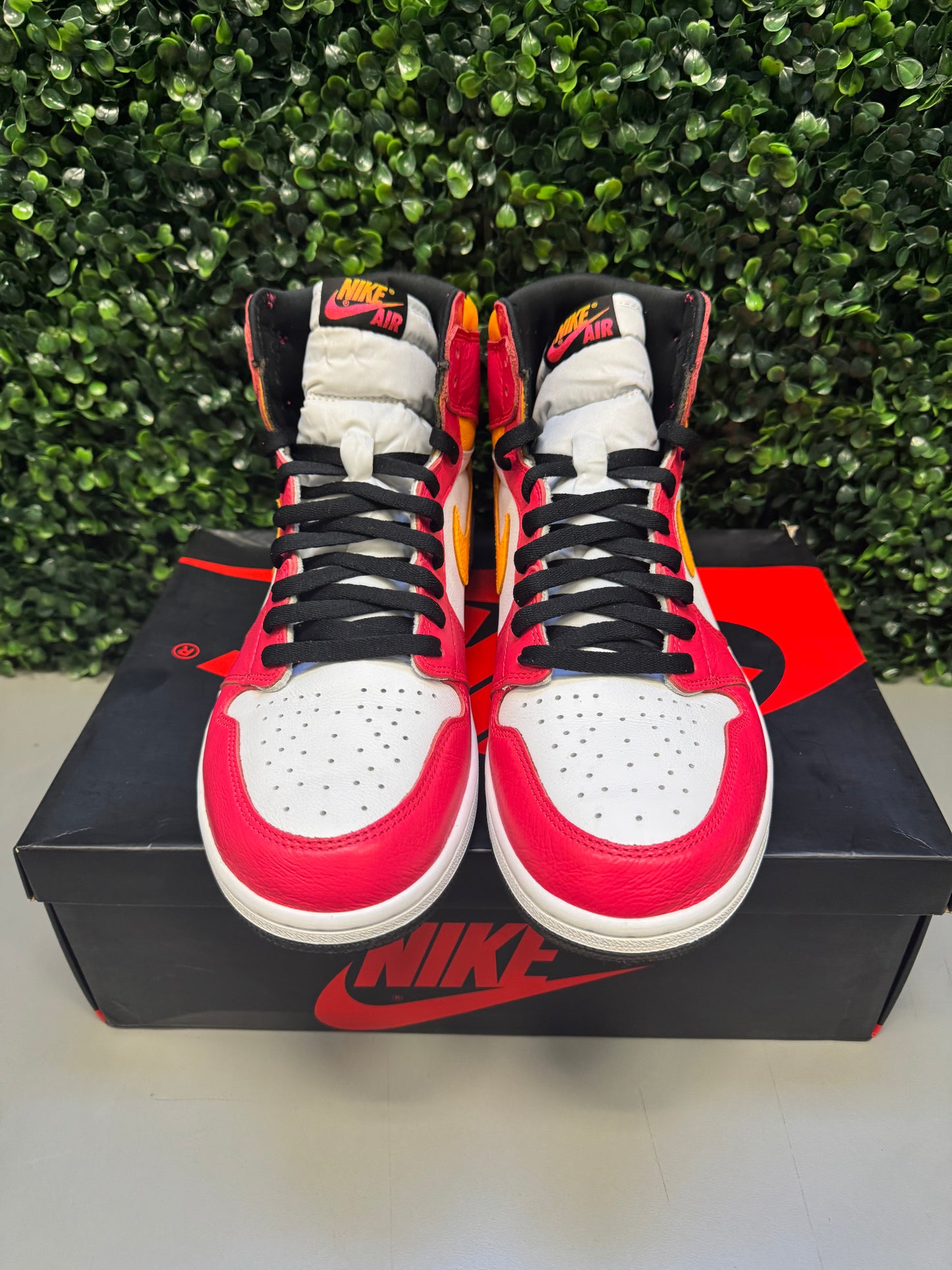 Jordan 1 High "Fusion Red" Size 13 Preowned