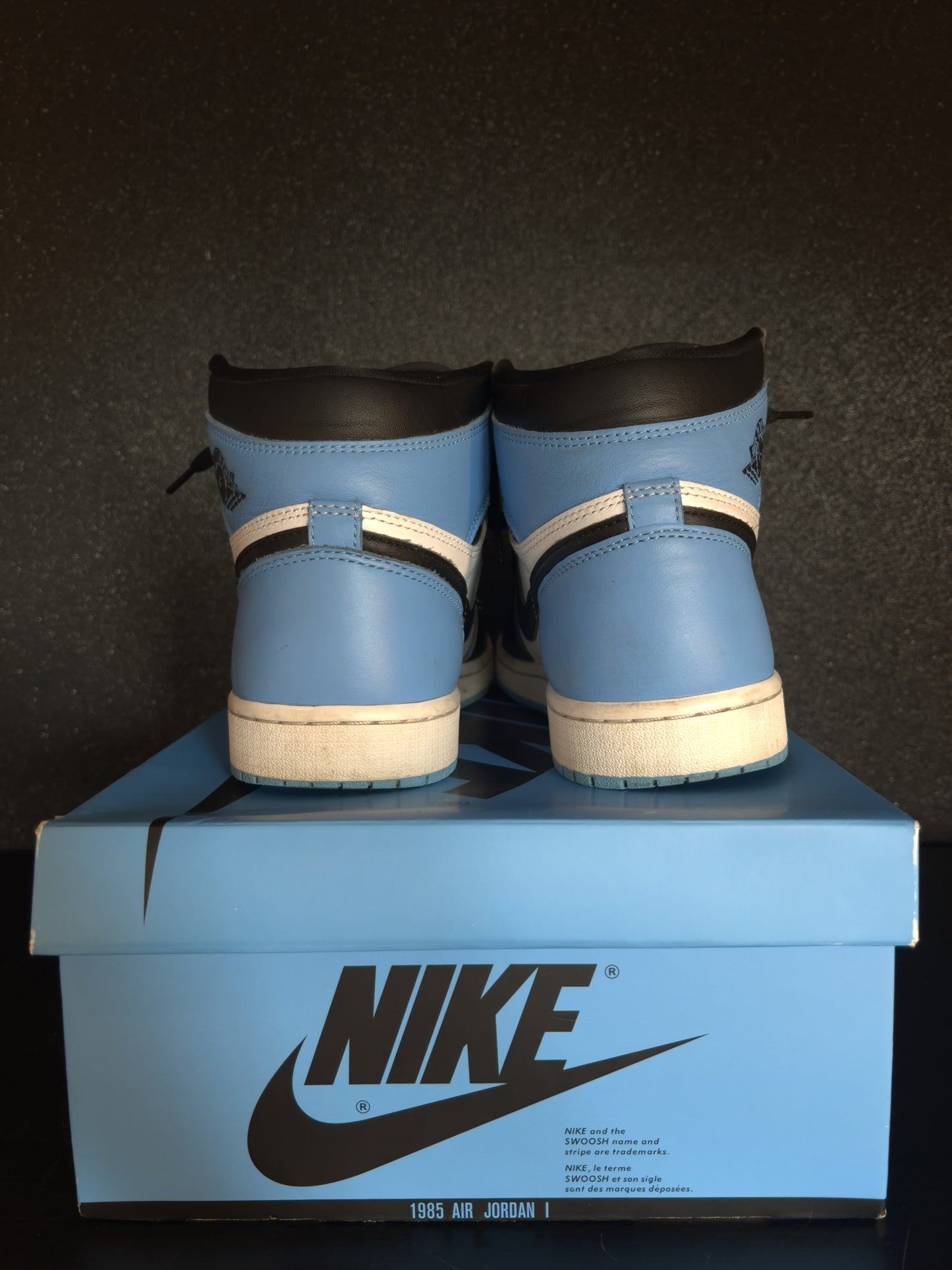 Jordan 1 Retro High 'UNC Toe' Size 9 Preowned