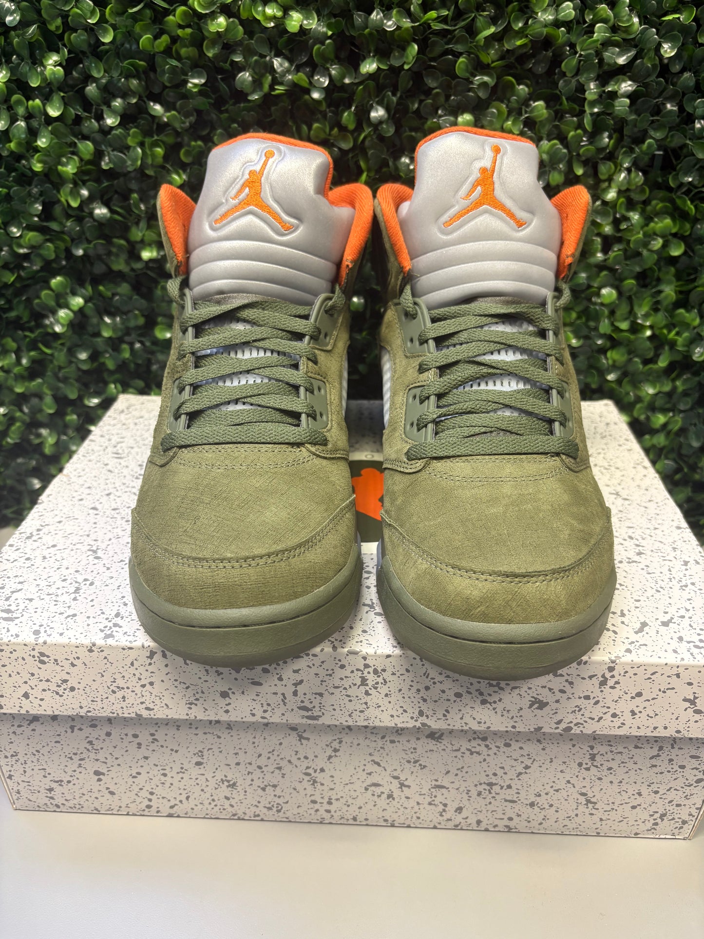 Jordan 5 "Olive" Size 10 Preowned