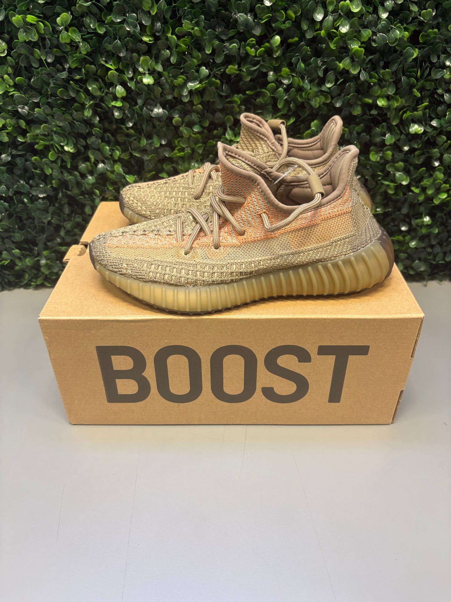 Yeezy 350 "Sand Taupe" Size 4M / 5.5W Preowned