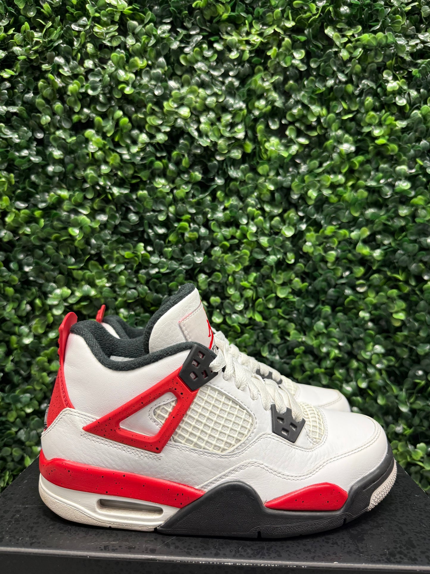 Jordan 4 "Red Cement" Size 4Y / 5.5W Preowned