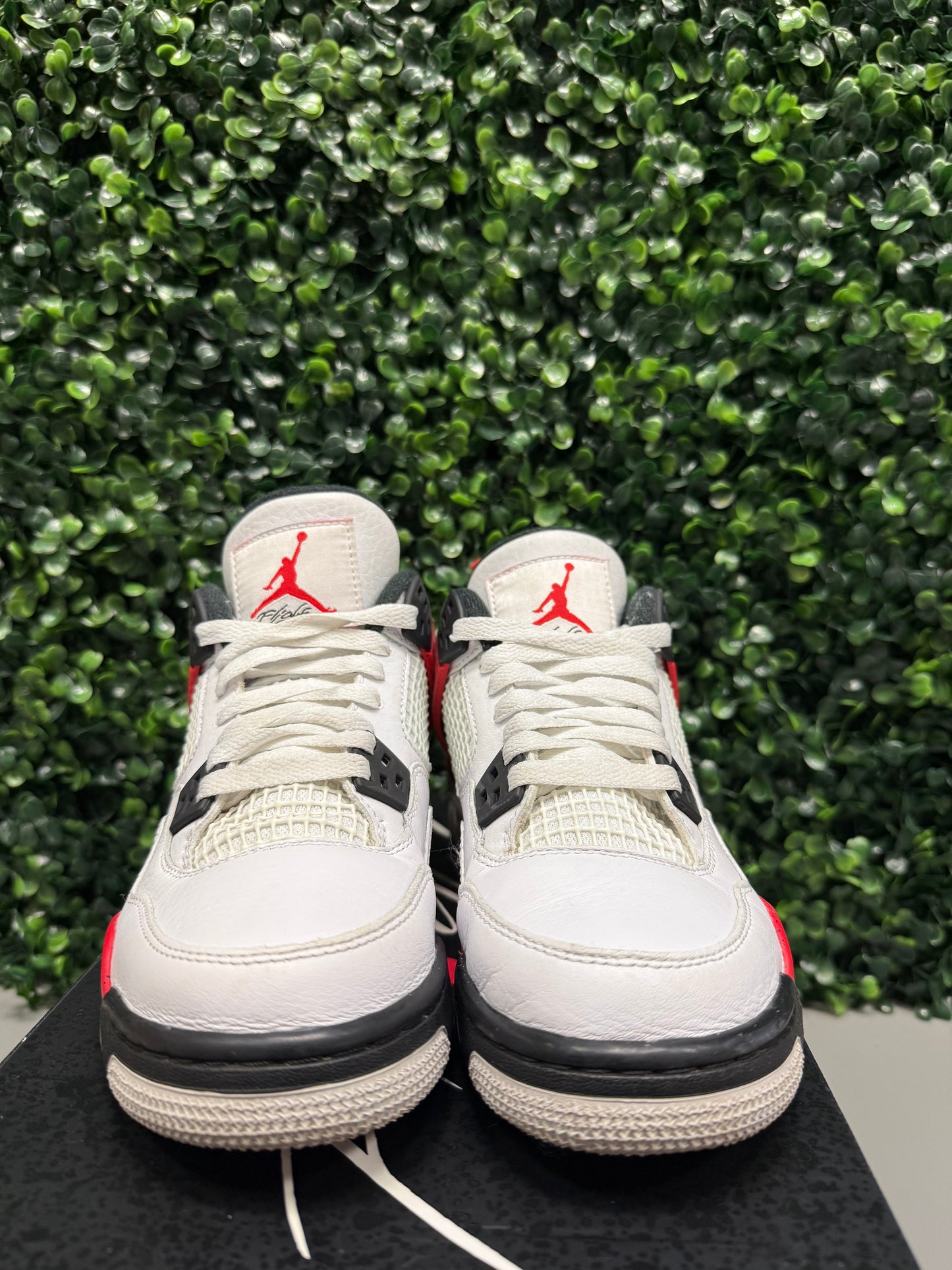 Jordan 4 "Red Cement" Size 4Y / 5.5W Preowned
