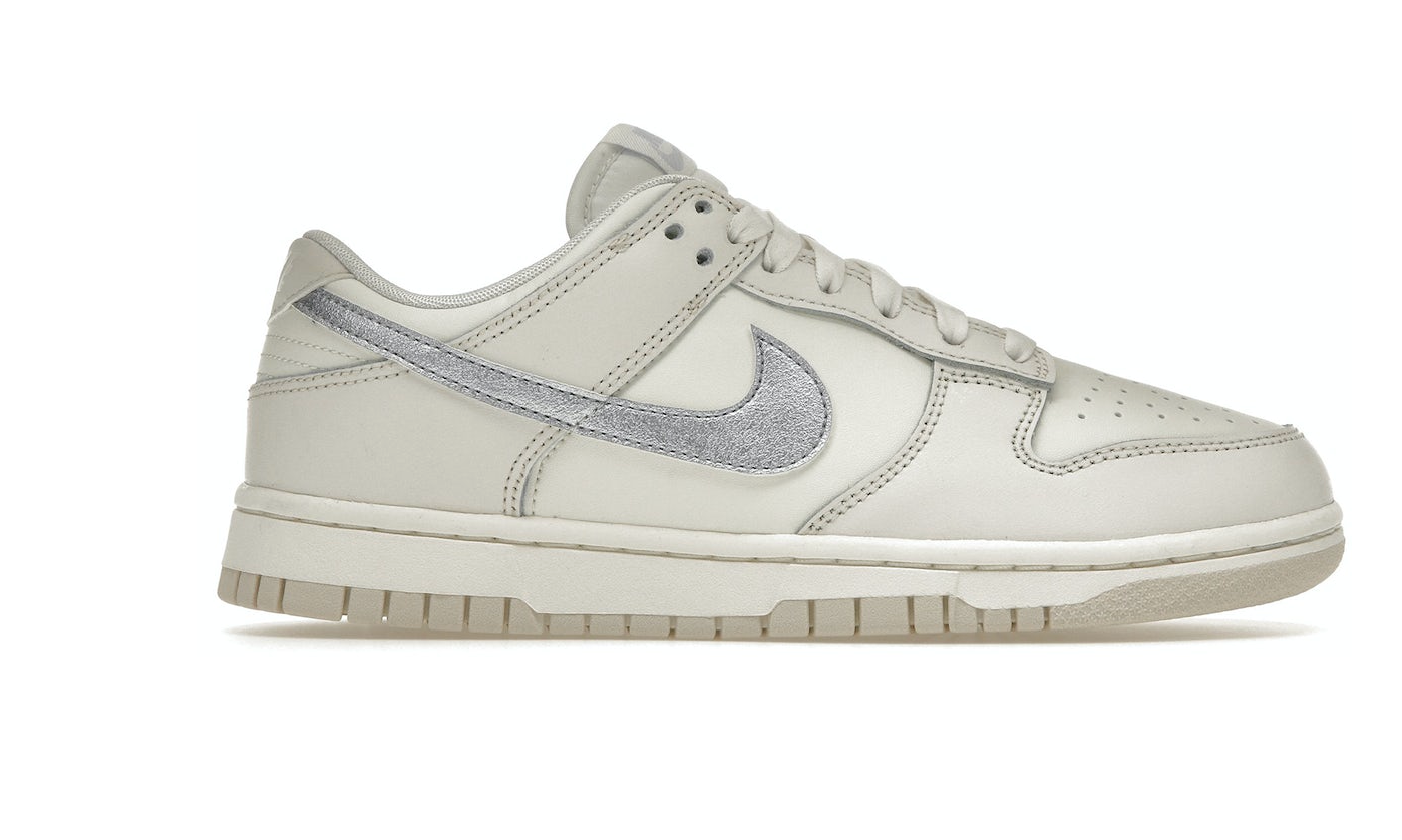 Nike Dunk Low "Sail Oxygen Purple" (Women's)