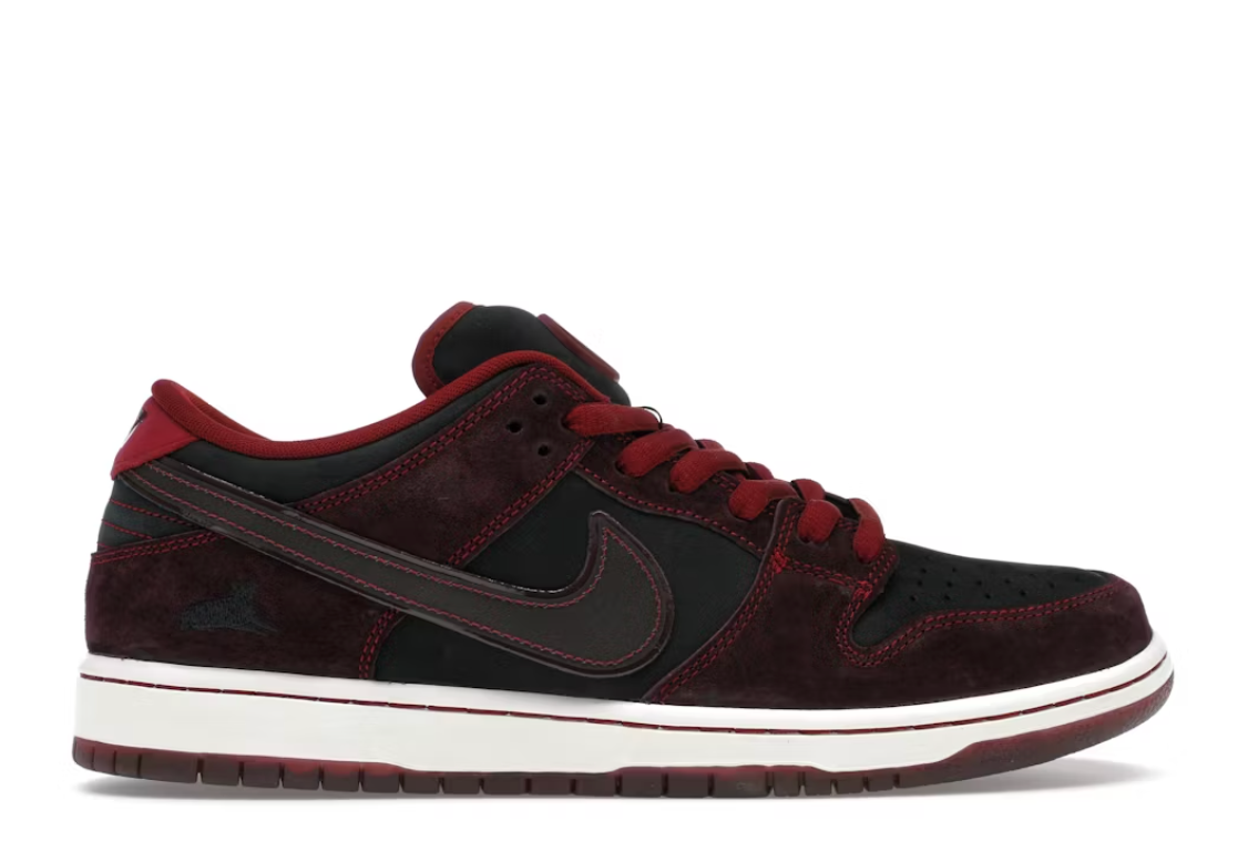 Nike SB Dunk Low "Riot Skateshop"