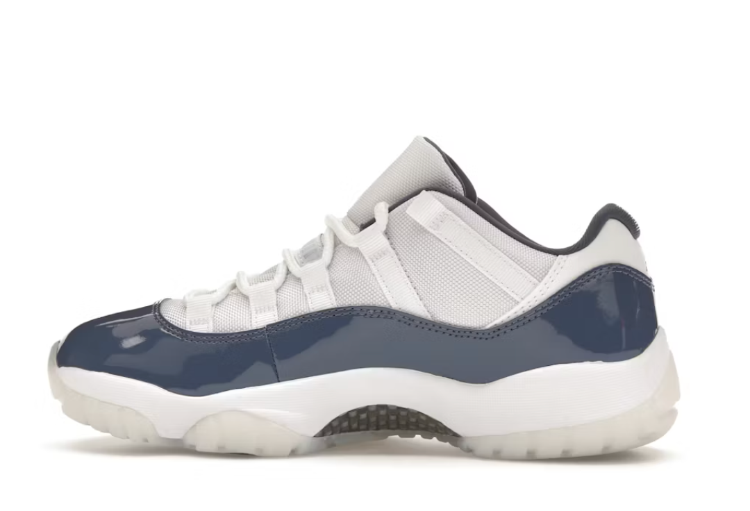 Jordan 11 Retro Low "Diffused Blue"