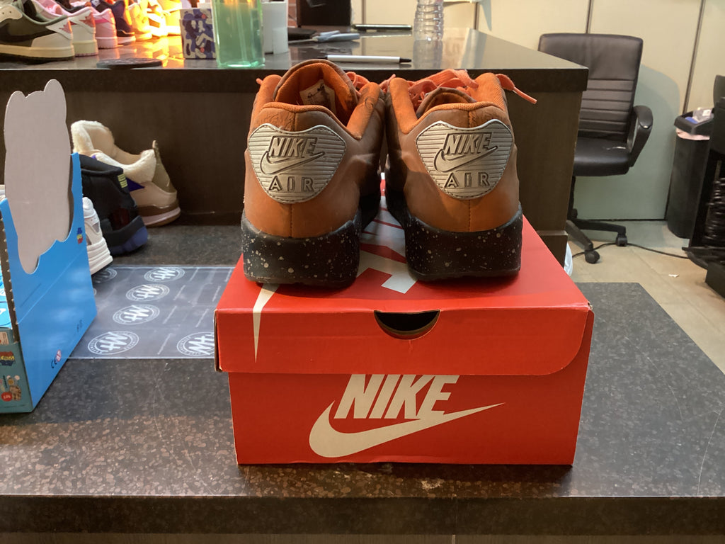 Air Max 90 “Mars Landing” Preowned Size 9.5 Rep Box