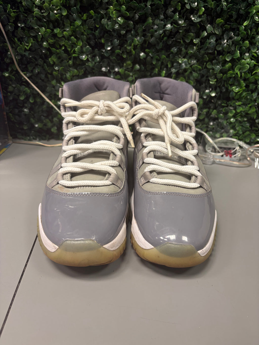 Jordan 11 "Cool Grey" Size 10 Preowned