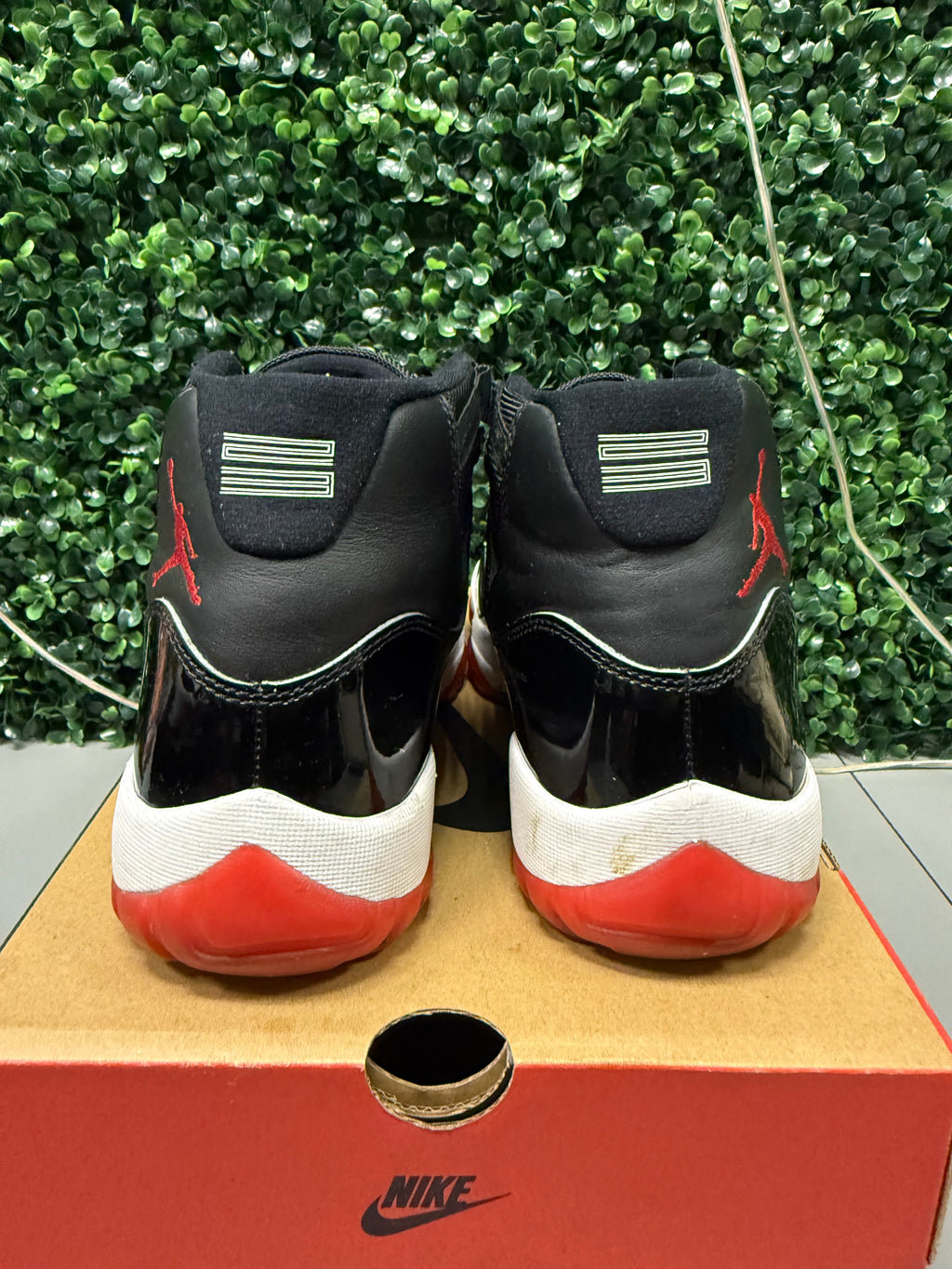 Jordan 11 High "Bred" Size 9.5 Preowned
