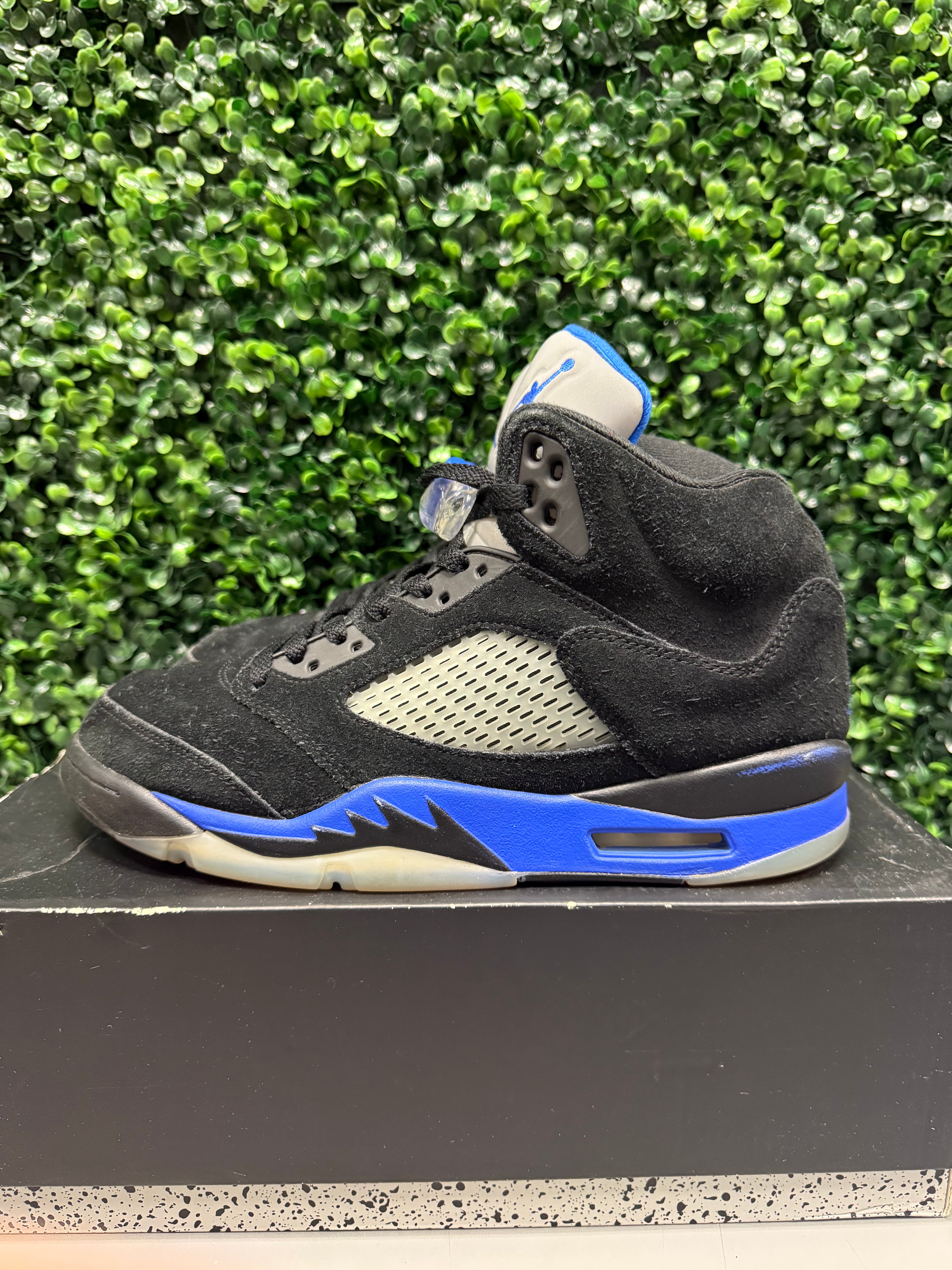 Jordan 5 "Racer Blue" Size 9 Preowned