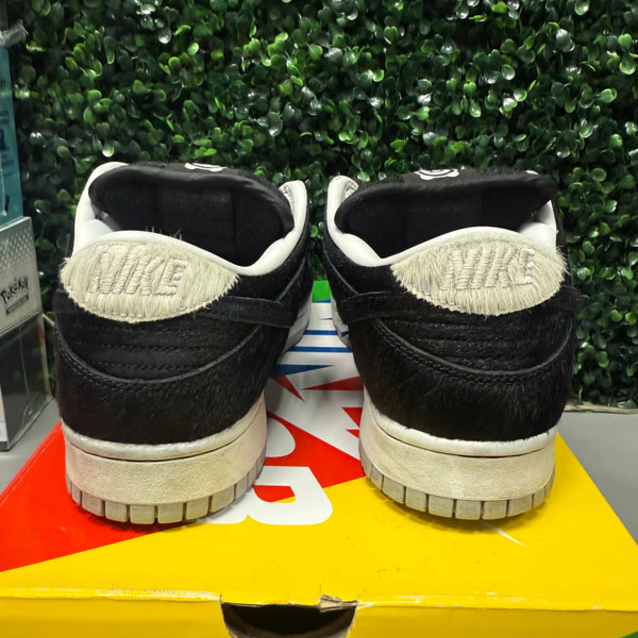 Nike SB Dunk Low "Medicom Toy" Size 10 Preowned