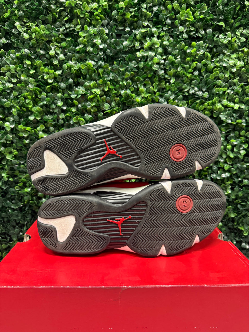 Jordan 14 "Gym Red Toro" Size 10.5 Preowned