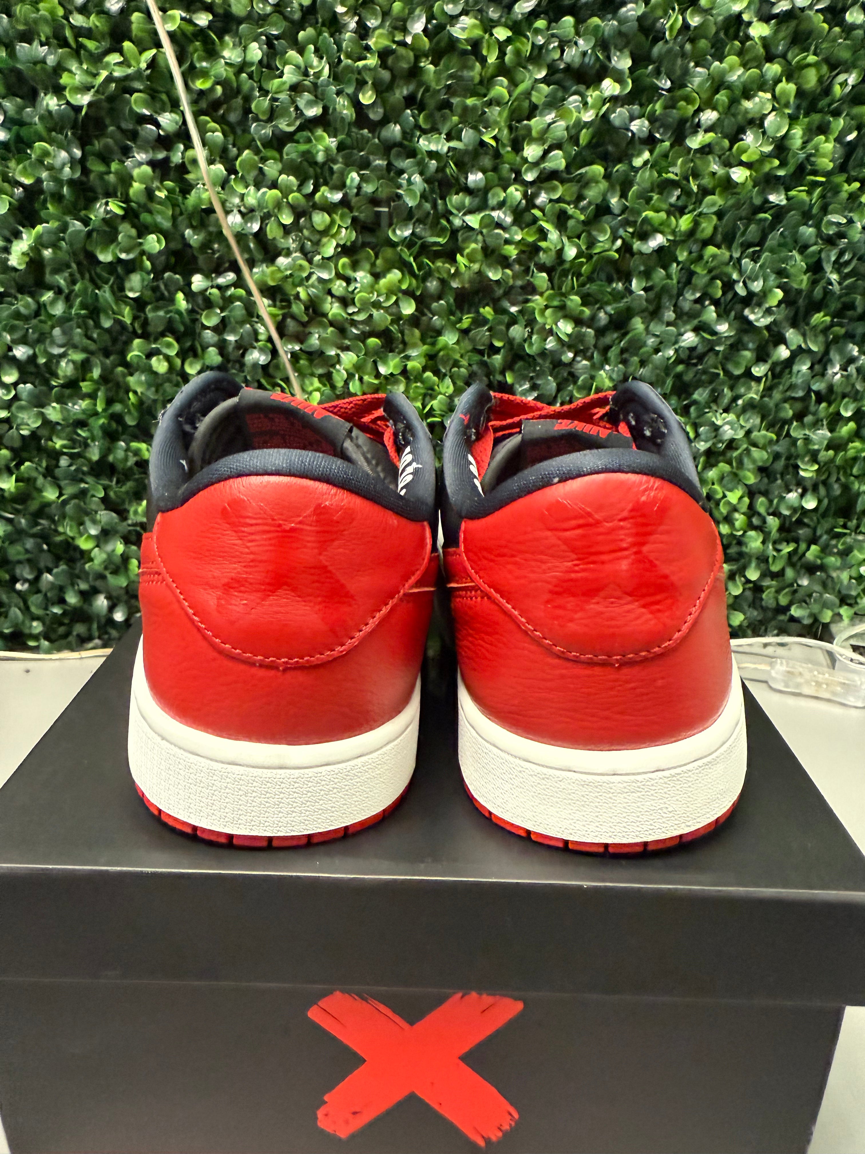Jordan 1 Low "Bred Banned" Size 13 Tried On