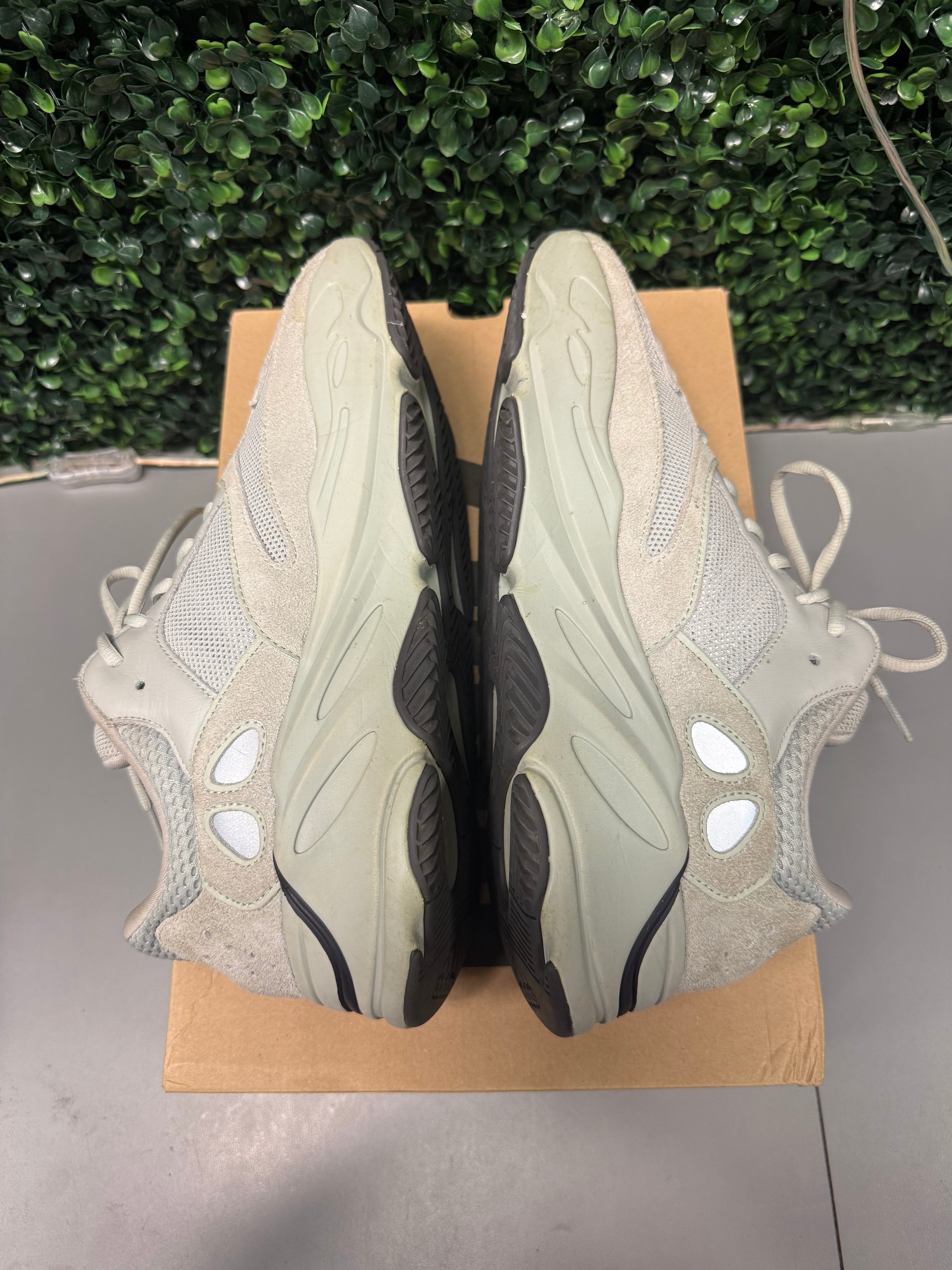 Adidas Yeezy Boost 700 "Salt" Size 12.5 Preowned