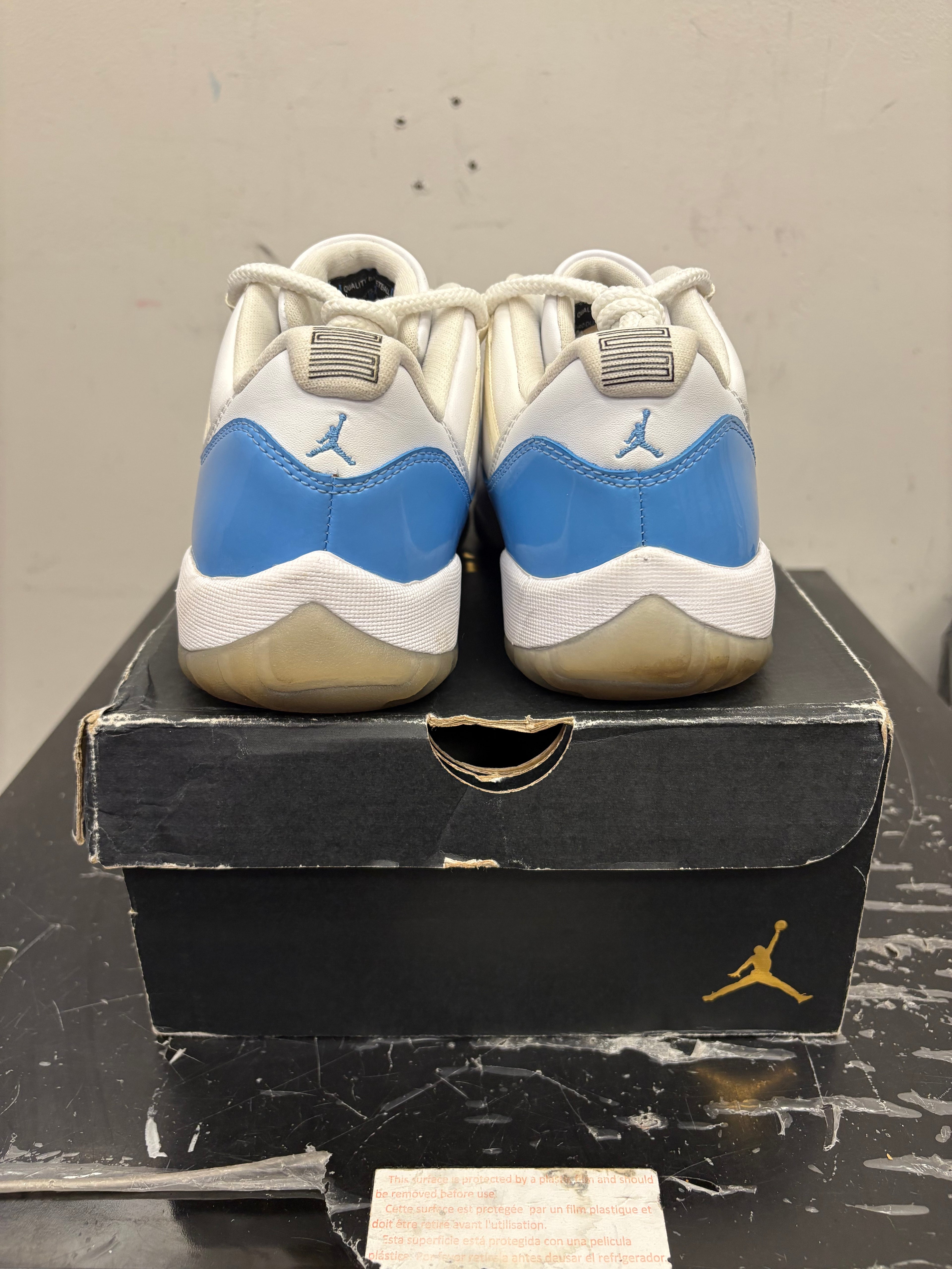 Jordan 11 “University Blue” Size 8 Preowned