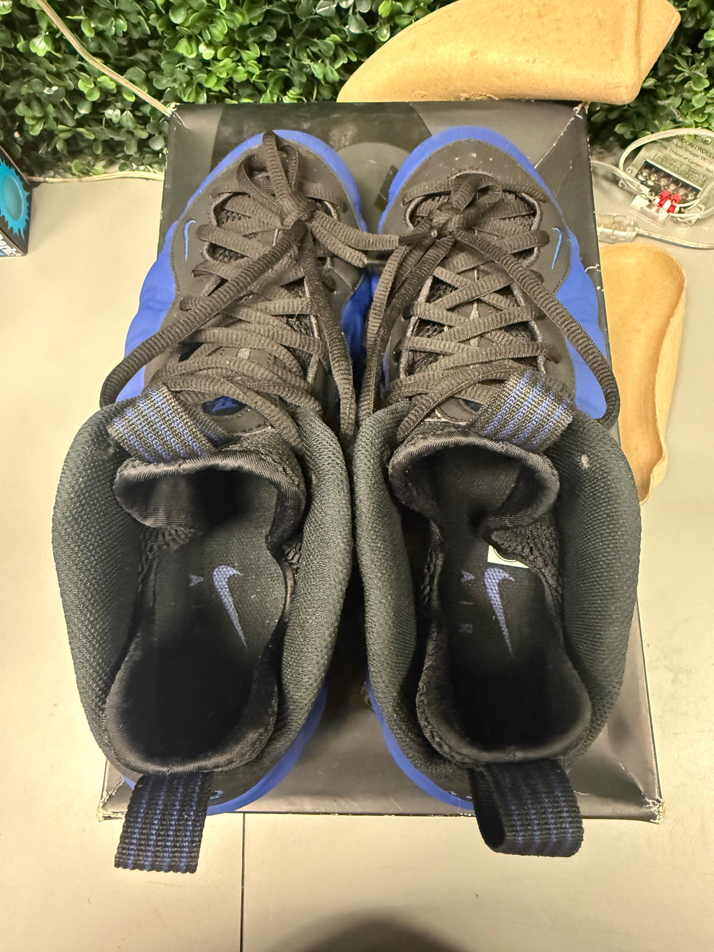 Nike Air Foamposite One "Deep Royal" Size 11.5 Preowned