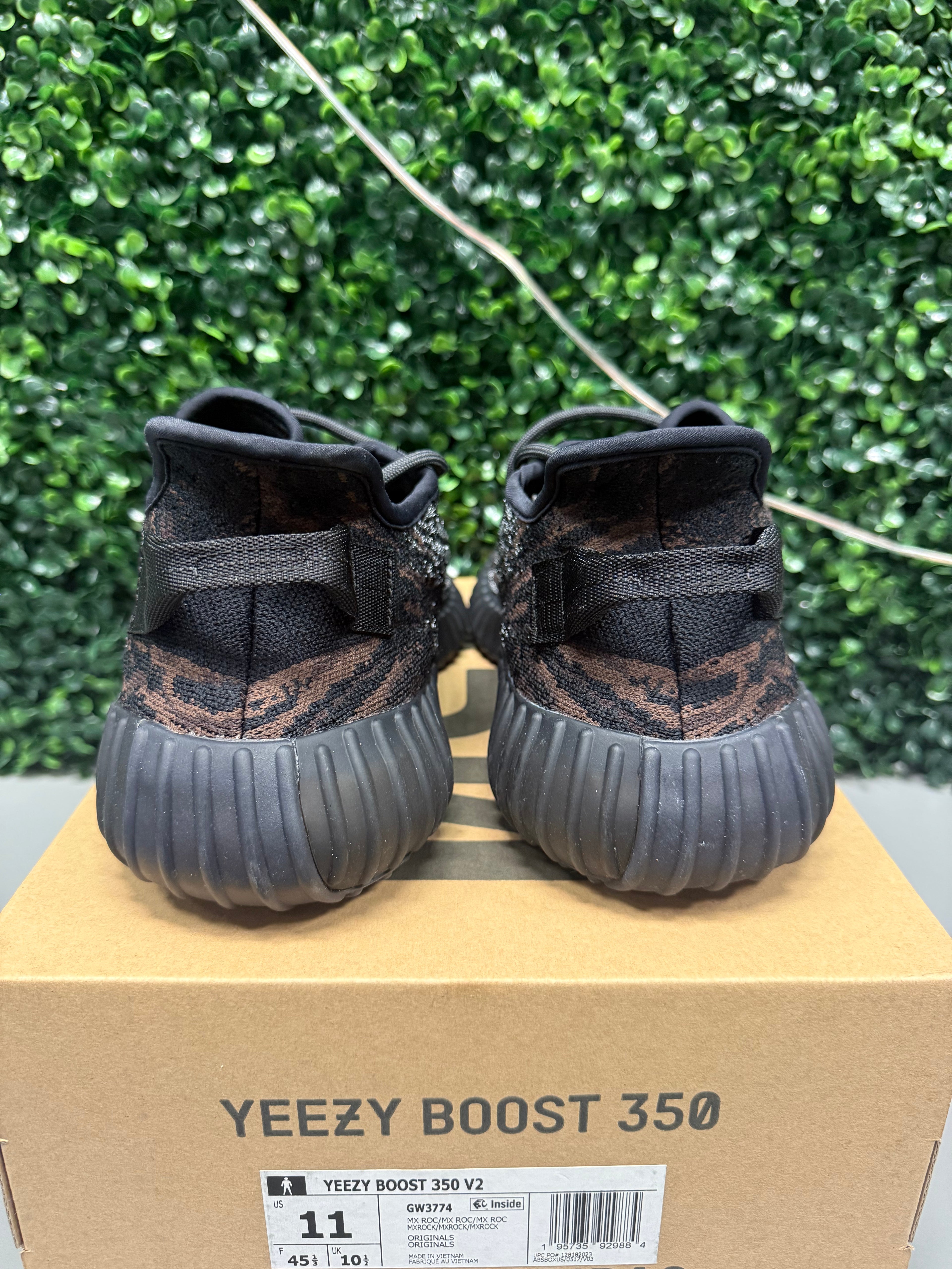 Yeezy 350 V2 "Mx Rock” Size 11 Preowned