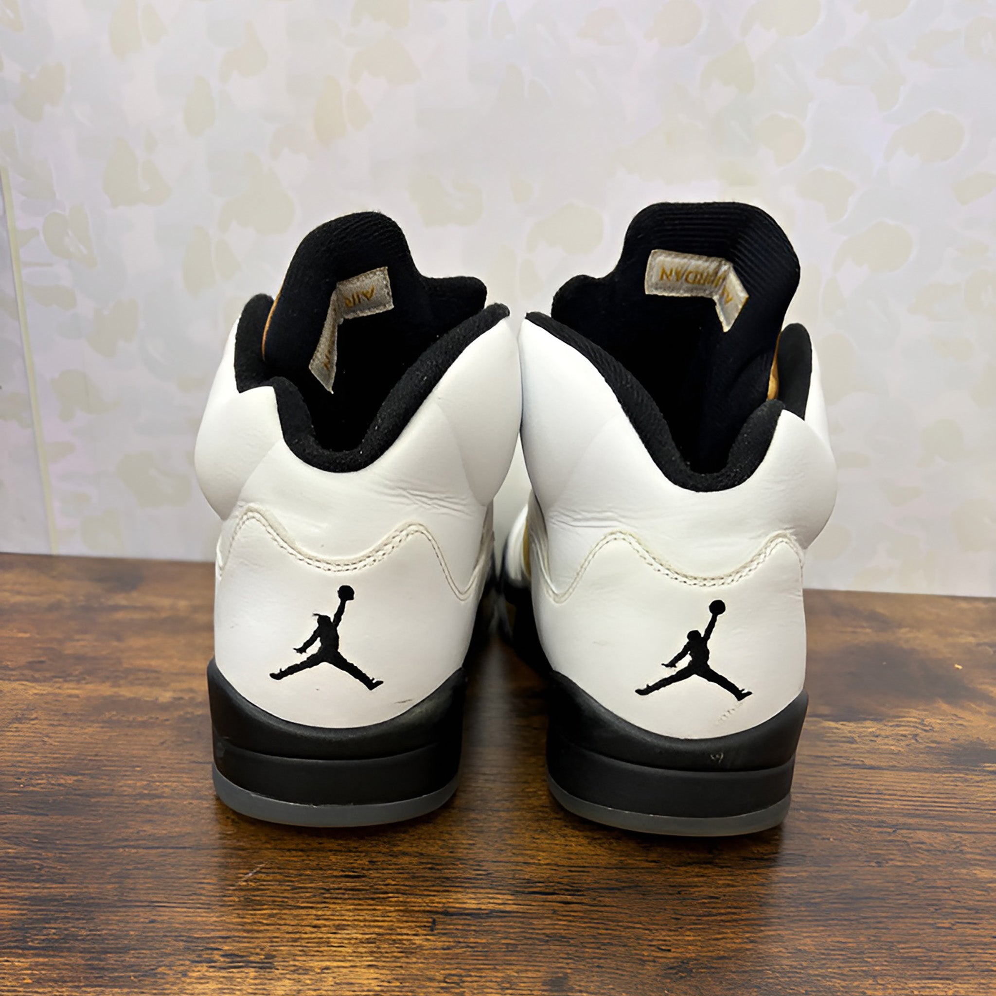 Jordan 5 “Olympic” Size 9 Preowned No Box