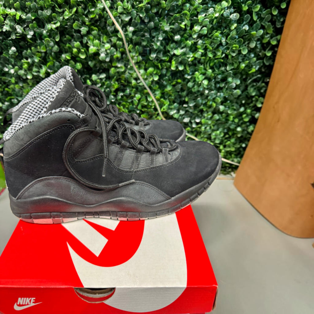 Jordan 10 Retro "Stealth" (2012) Size 11 Preowned