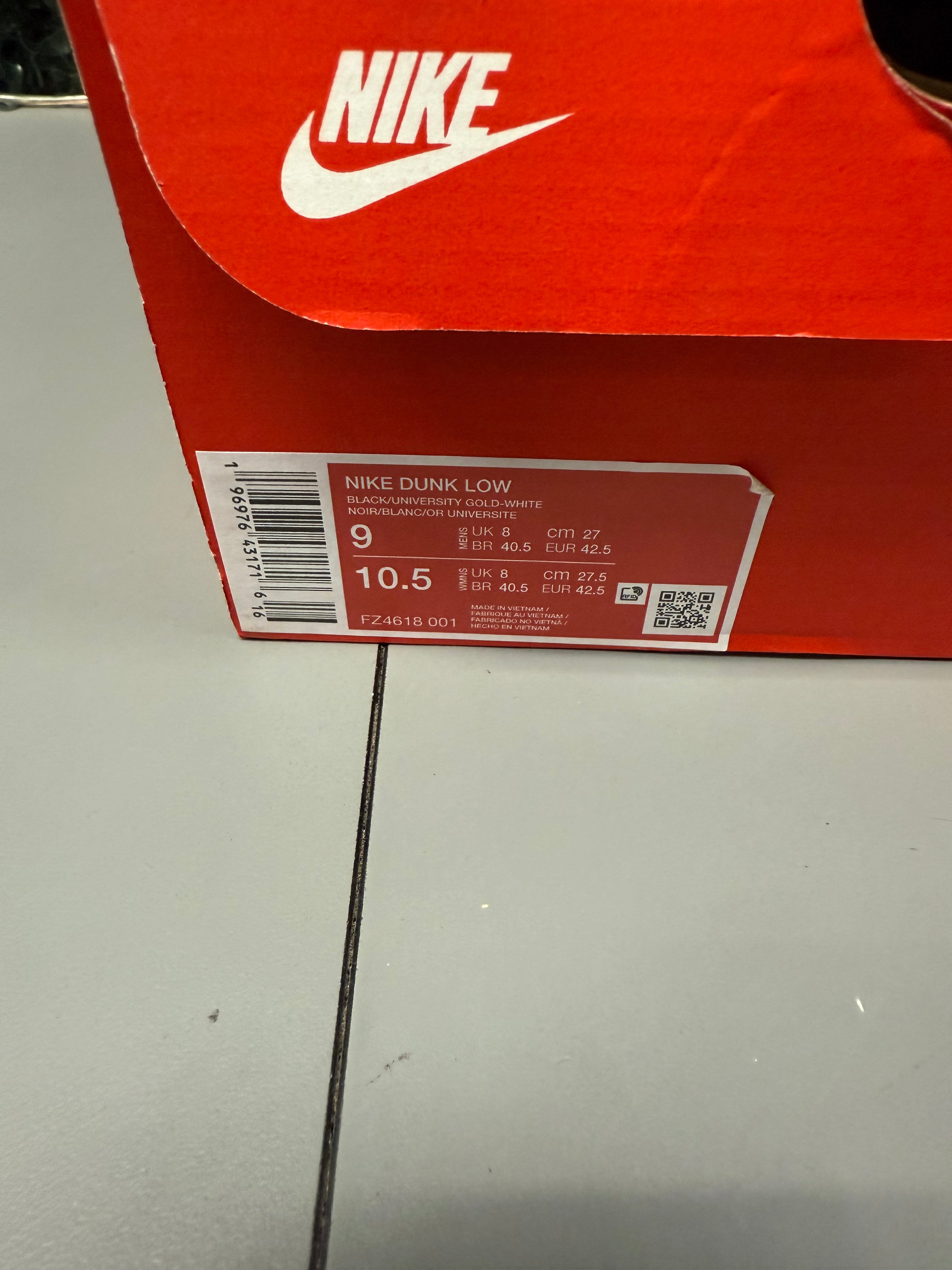 Nike Dunk Low "Reverse Goldenrod" Size 9 Preowned