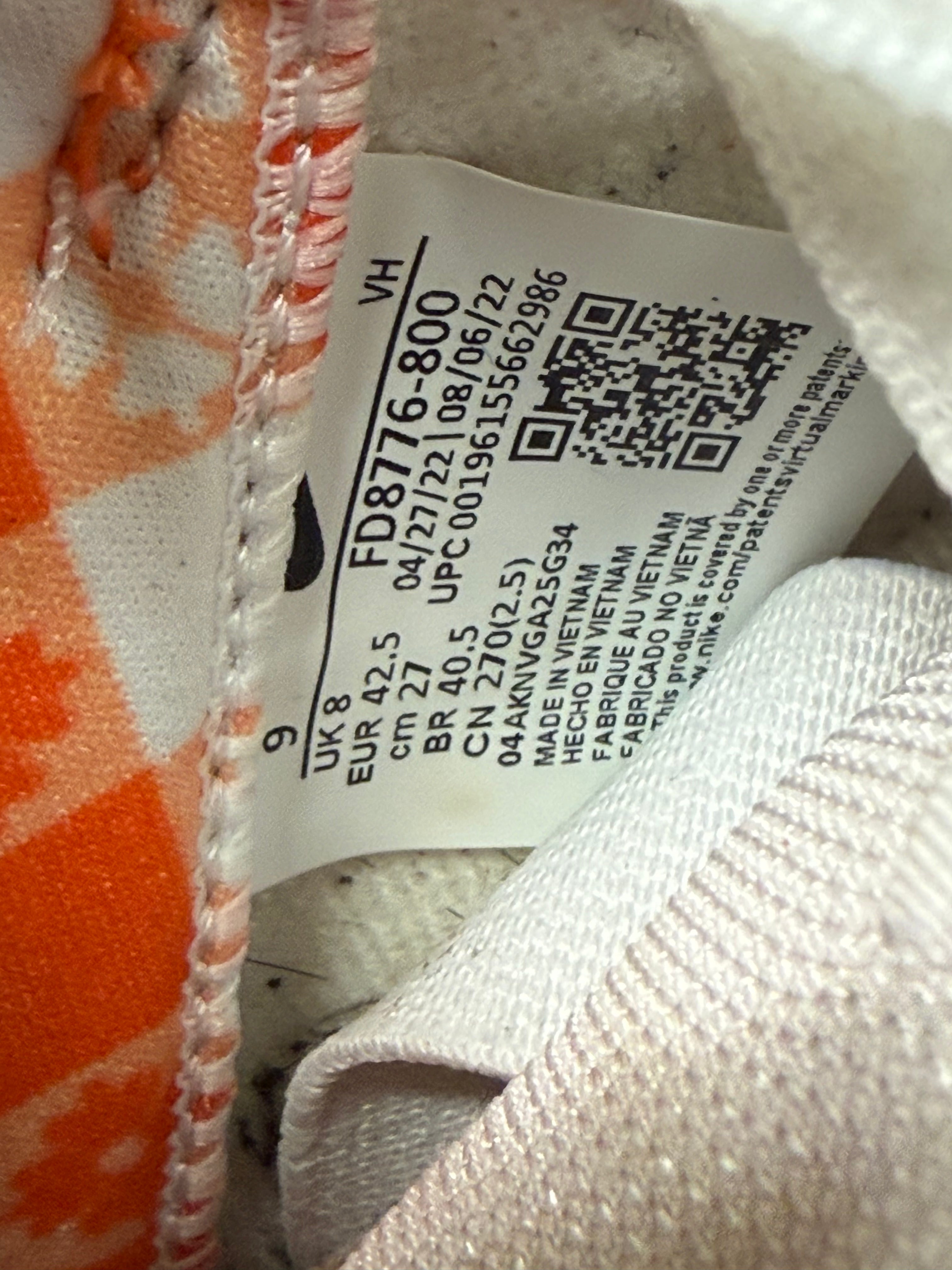 Nike SB Dunk Low "Orange Lobster" Size 9 Preowned