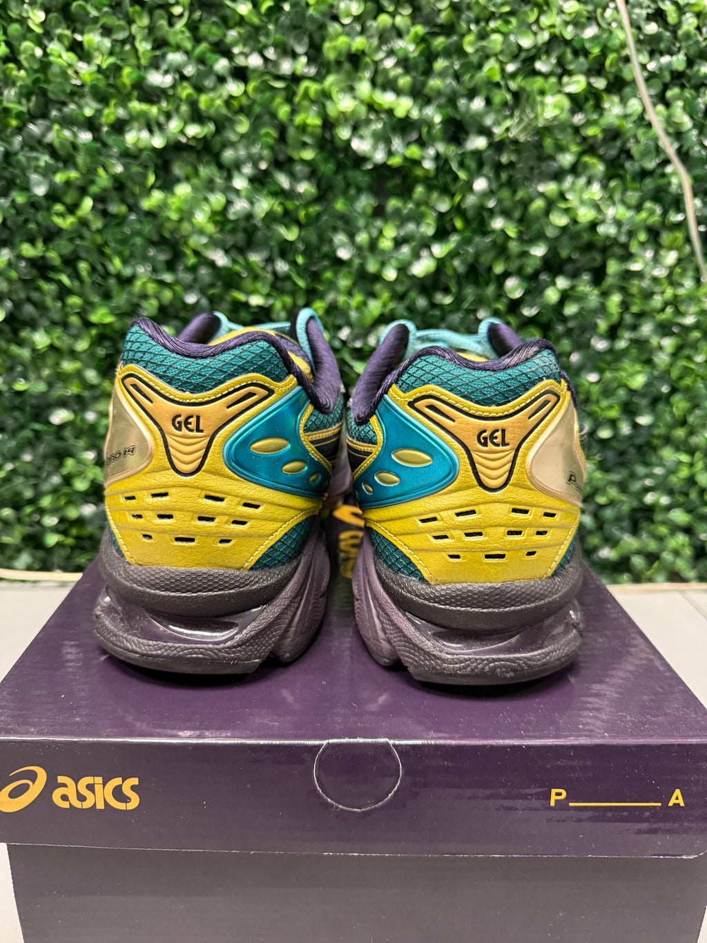 ASICS Gel-Kayano 14 P.Andrade "Gradiation Green" Size 10.5 Preowned