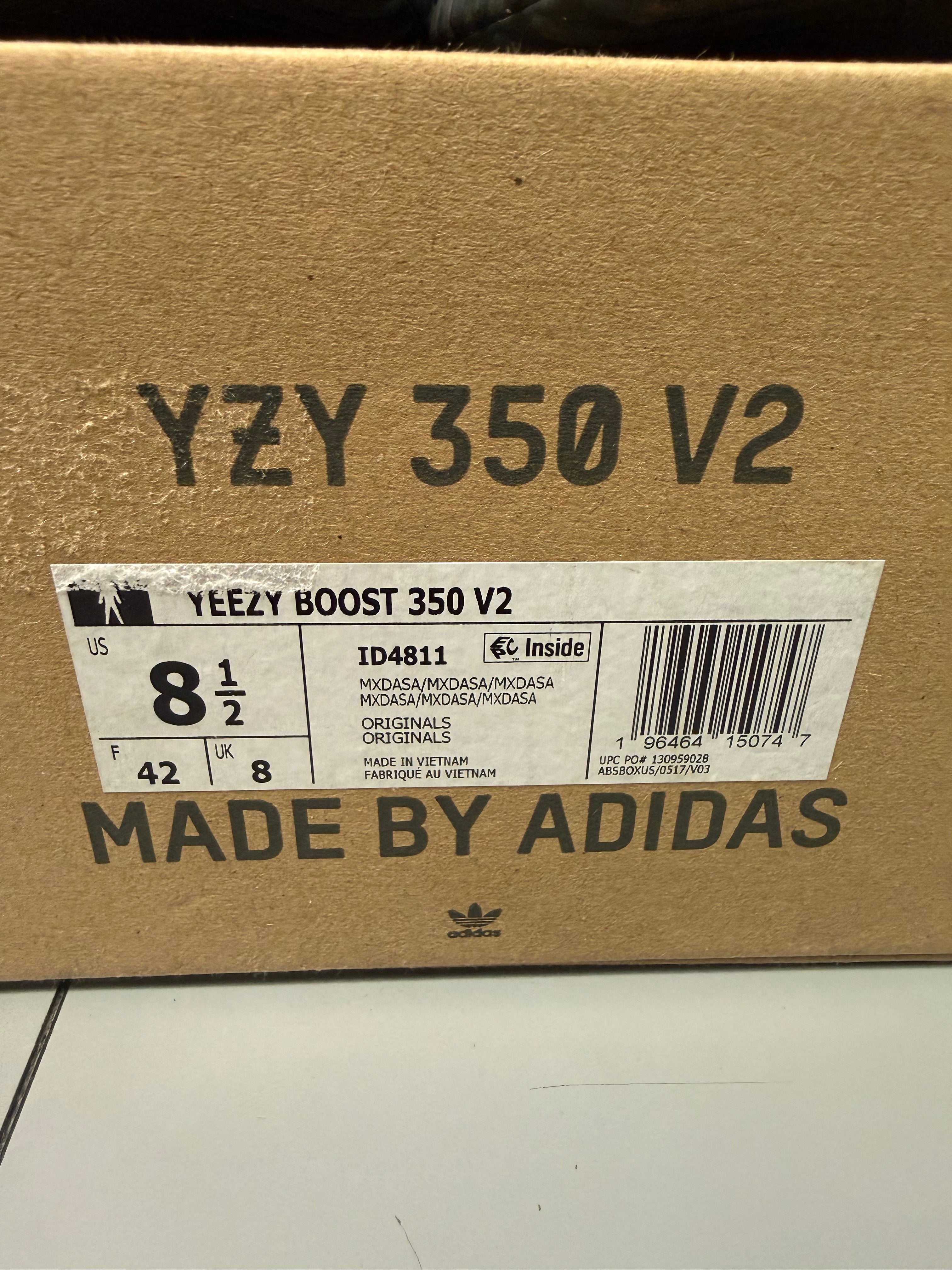 Adidas Yeezy Boost 350 V2 "MX Dark Salt" Size 8.5 Preowned