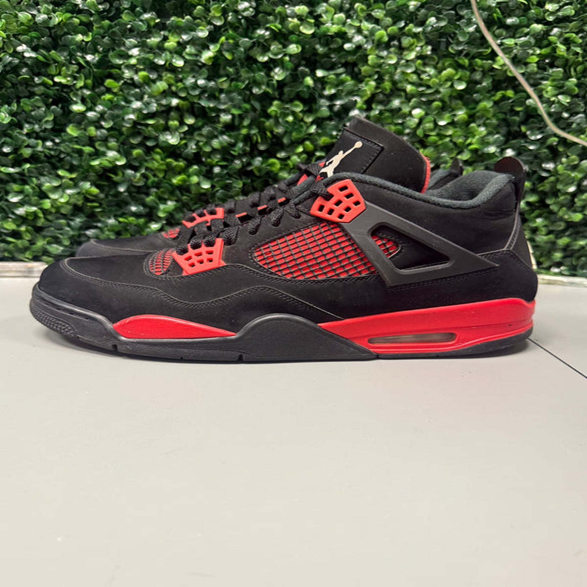 Jordan 4 "Red Thunder" Size 13 Preowned