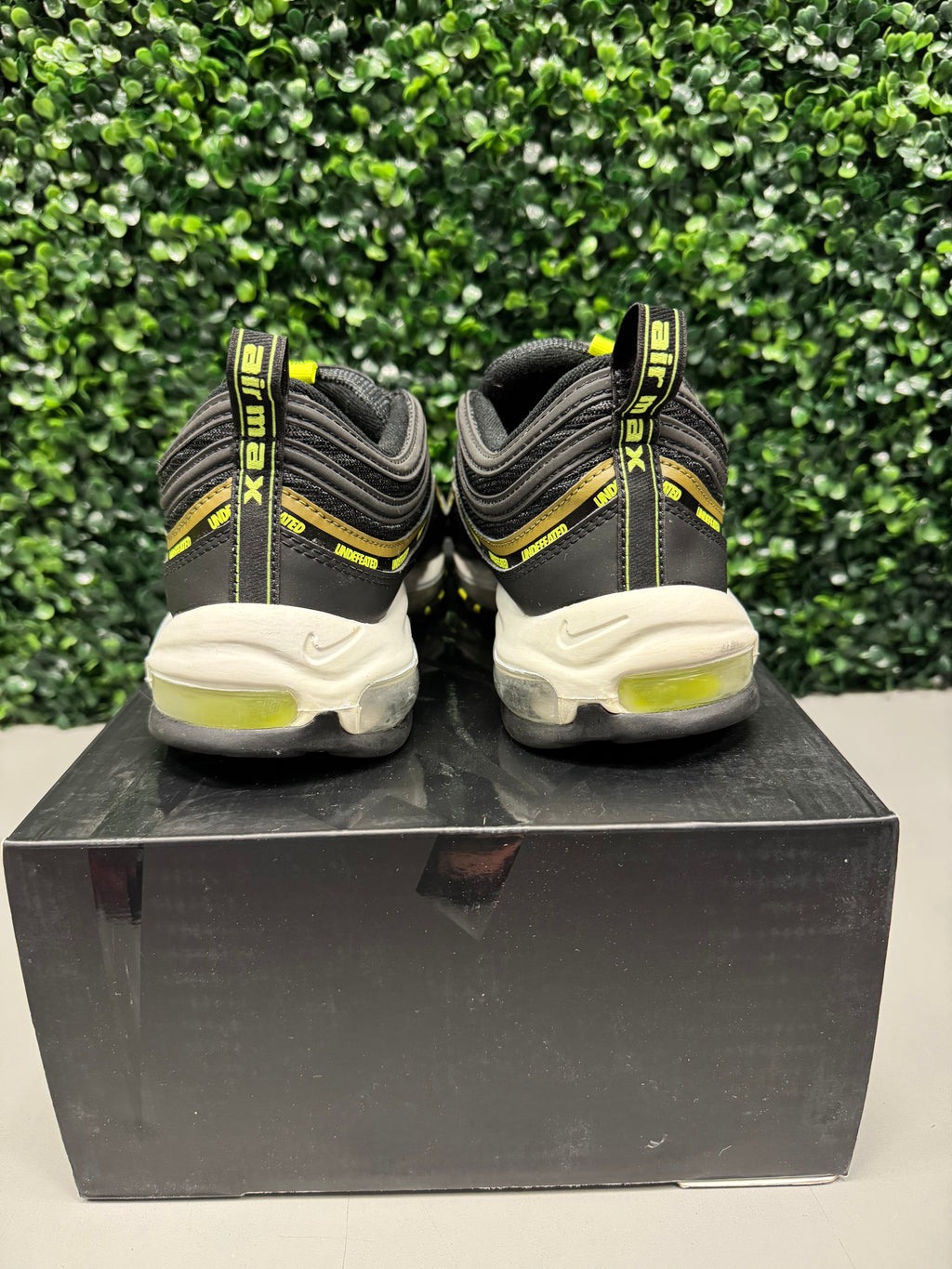 Nike Air Max 97 "Undefeated Black Volt" Size 11 Preowned