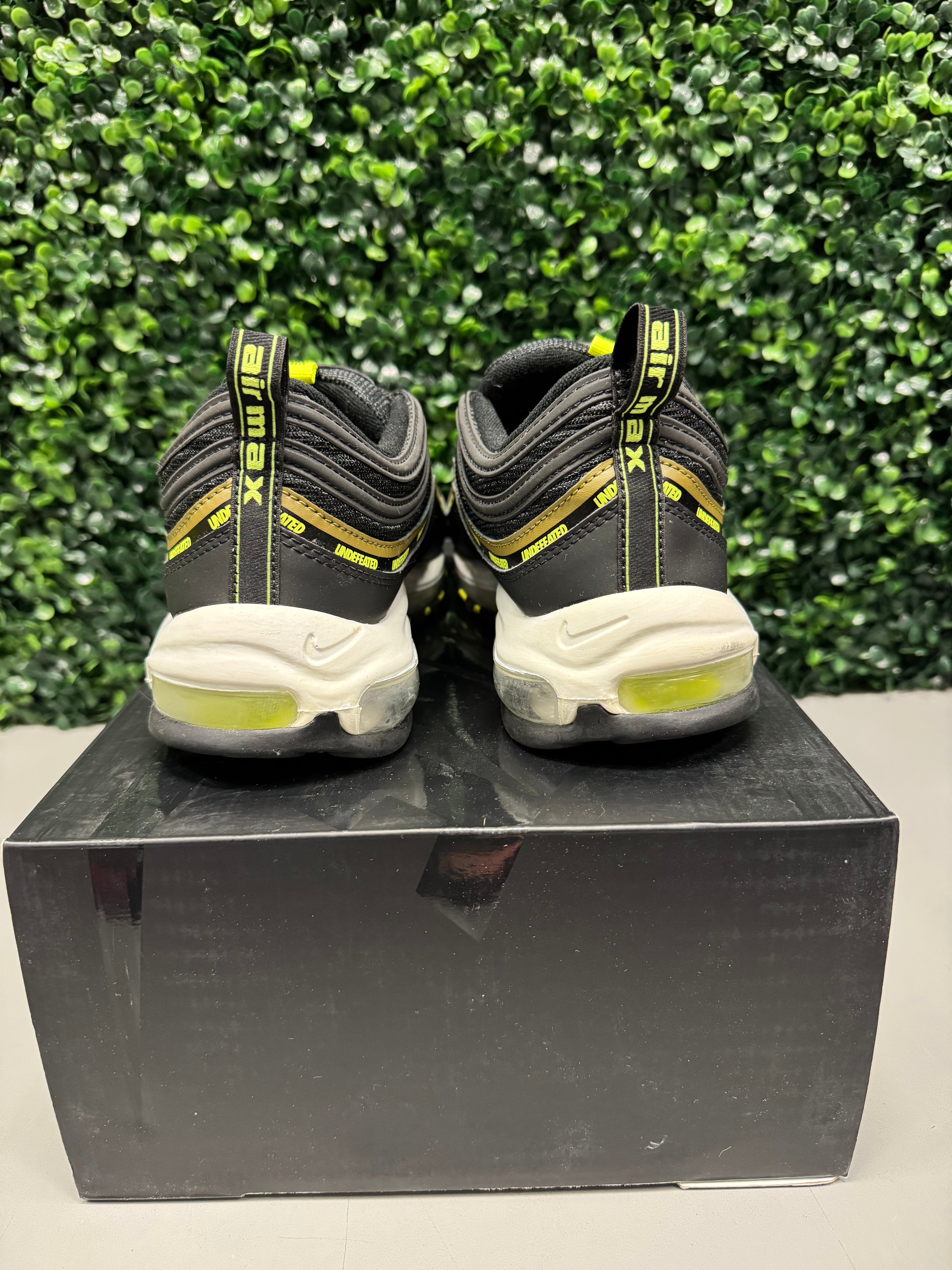 Nike Air Max 97 "Undefeated Black Volt" Size 11 Preowned