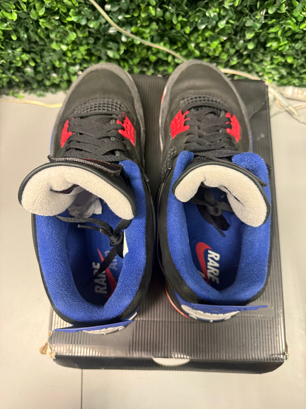 Jordan 4 "Rare Air" Size 13 Preowned