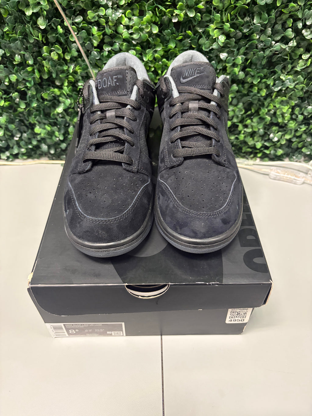 Nike Dunk Low "Ducks of a Feather Black University of Oregon PE" Size 8.5 Tried on