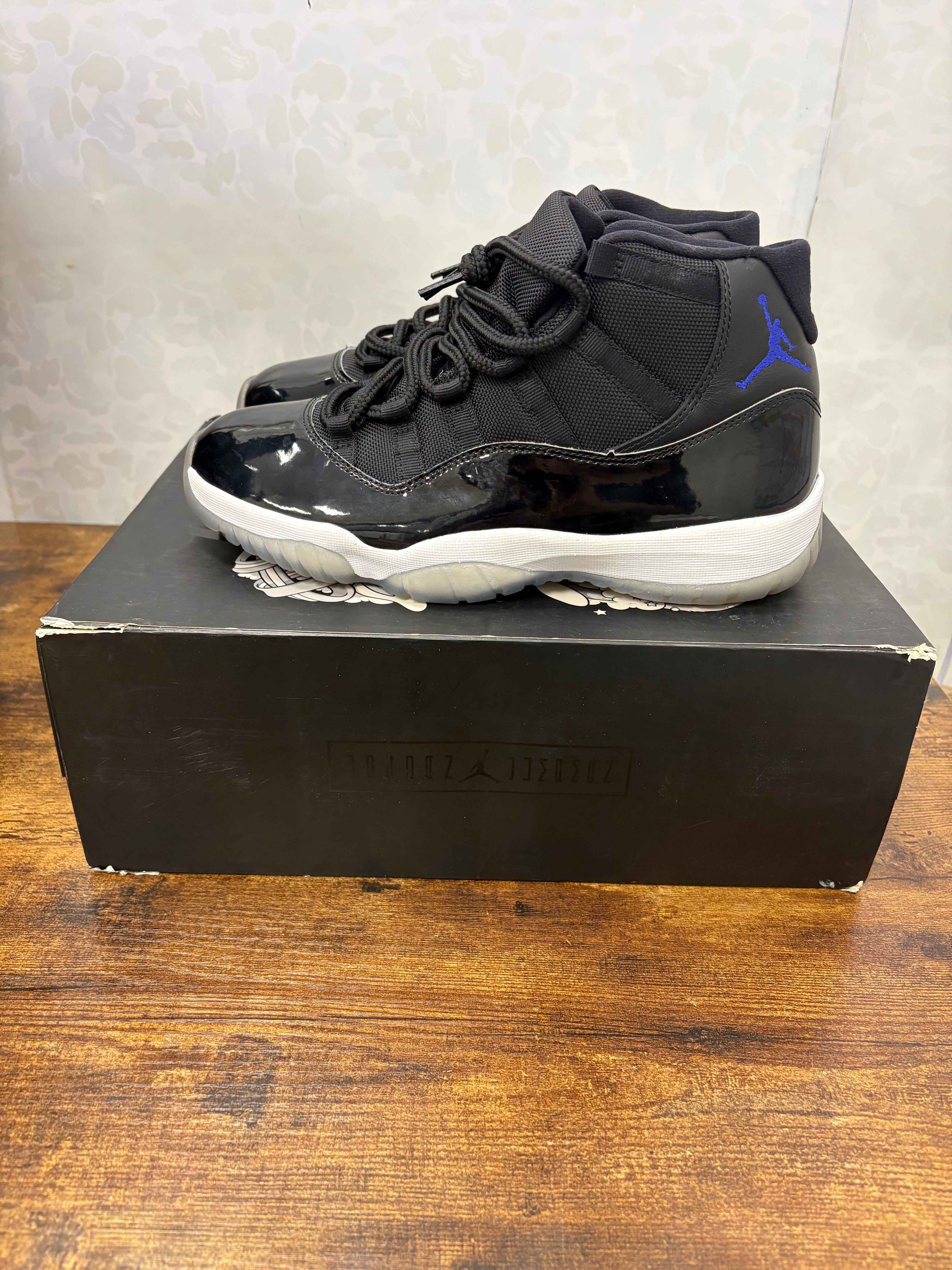 Jordan 11 “Space Jam” Preowned Size 9.5