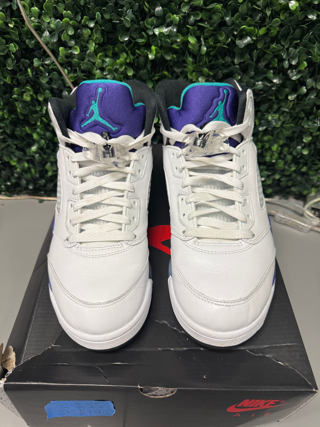 Jordan 5 "Grape" Size 8.5 Preowned