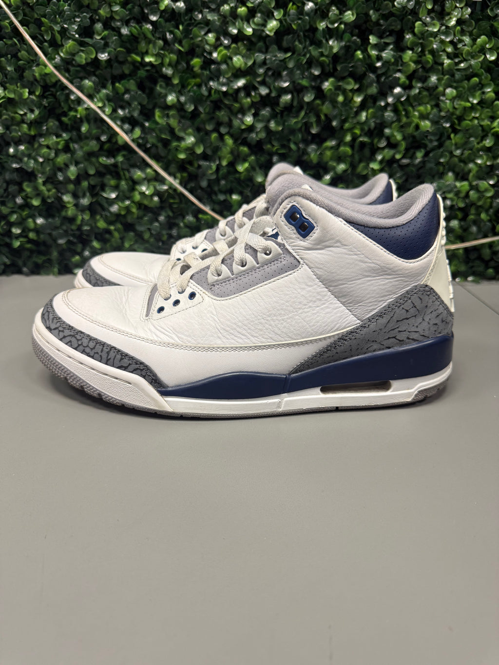 Jordan 3 "Midnight Navy" Size 9.5 Preowned