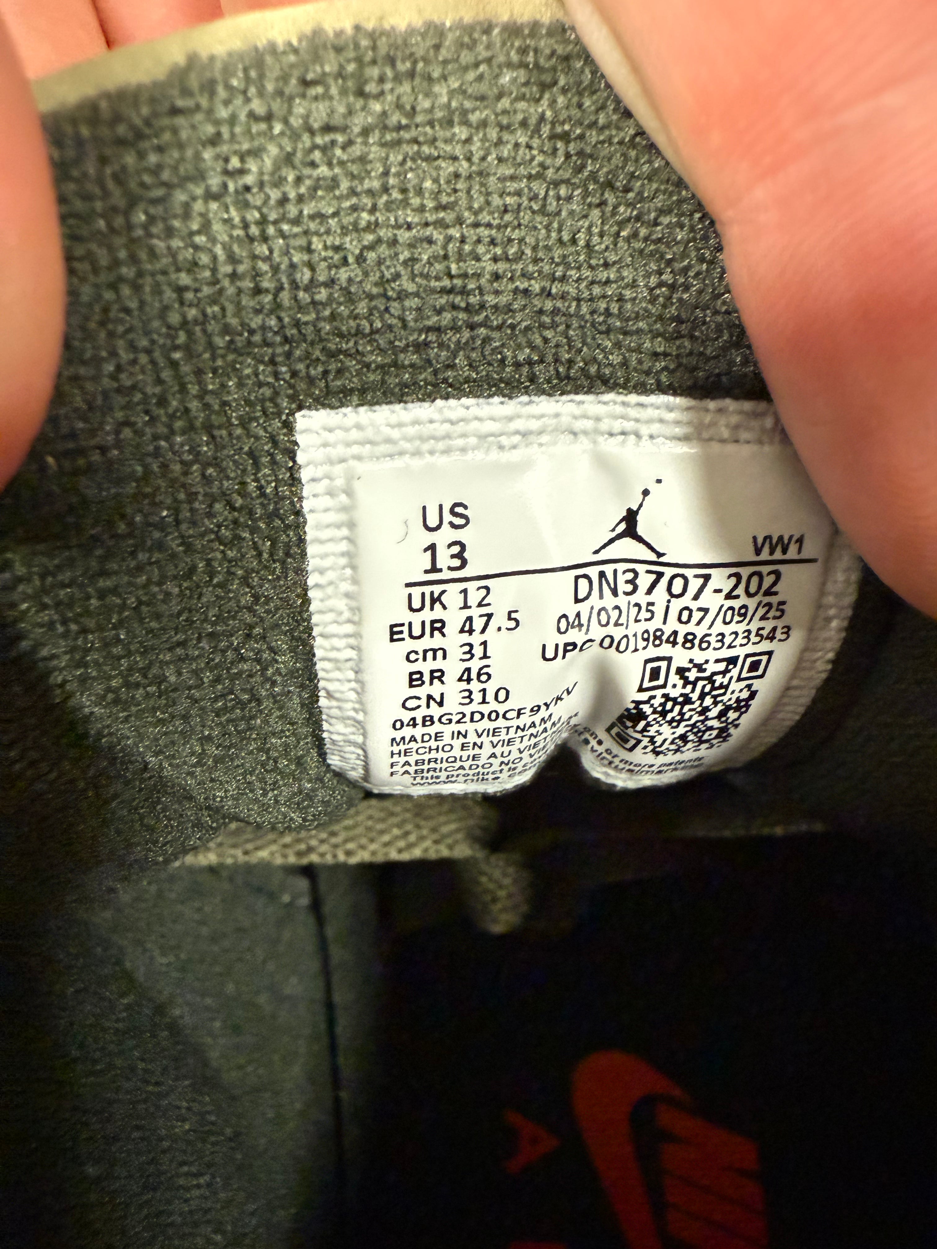 Jordan 3 “Olive” Size 13 Tried On