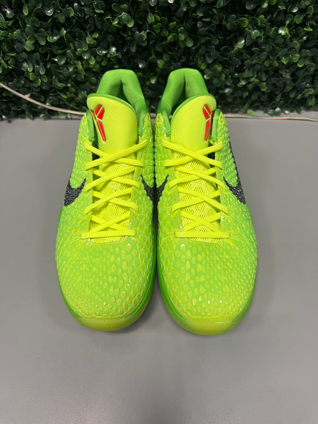 Nike Kobe 6 Protro "Grinch" Size 11 Preowned (No Box)