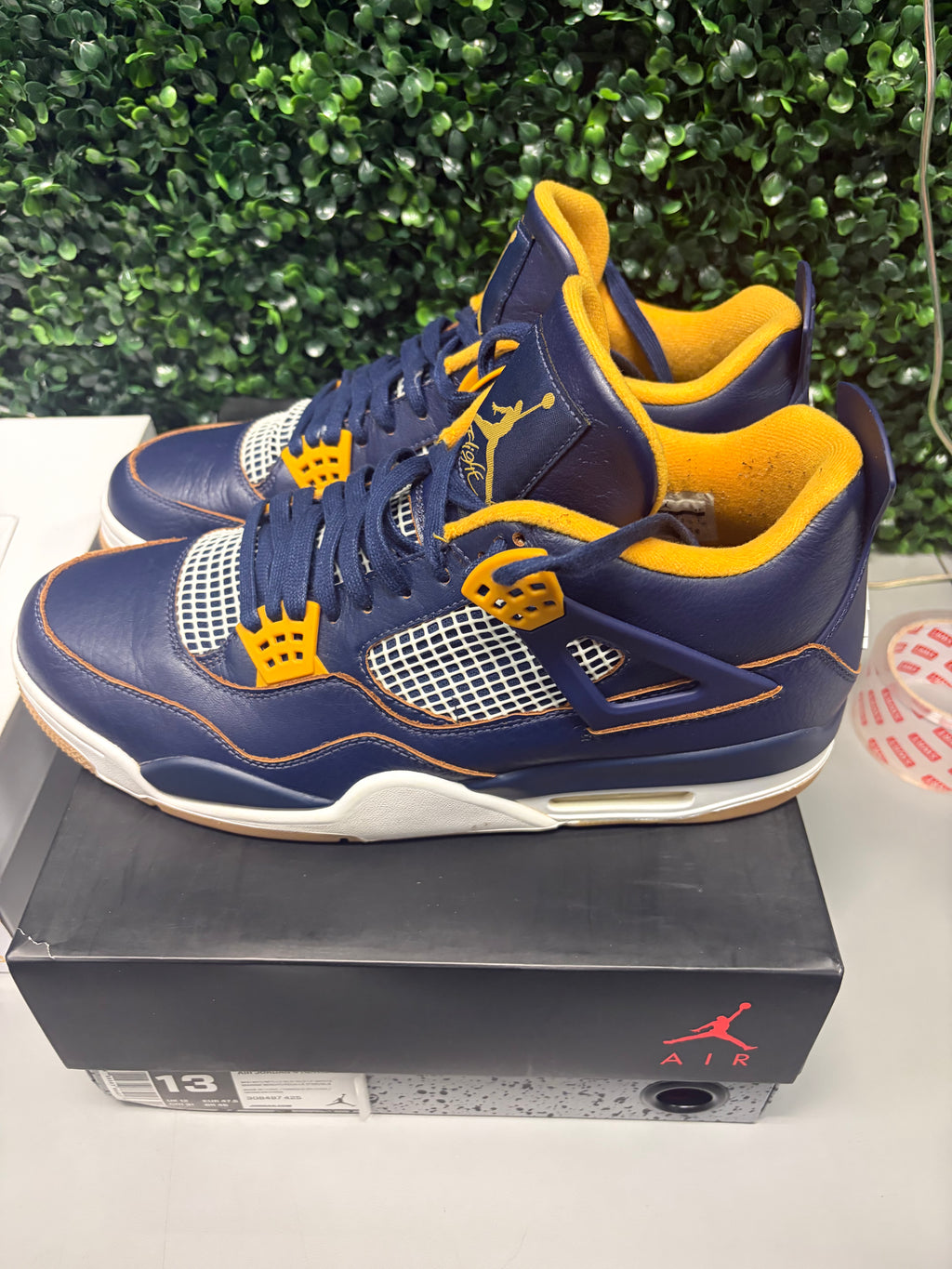 Jordan 4 Retro "Dunk From Above" Size 13 Preowned