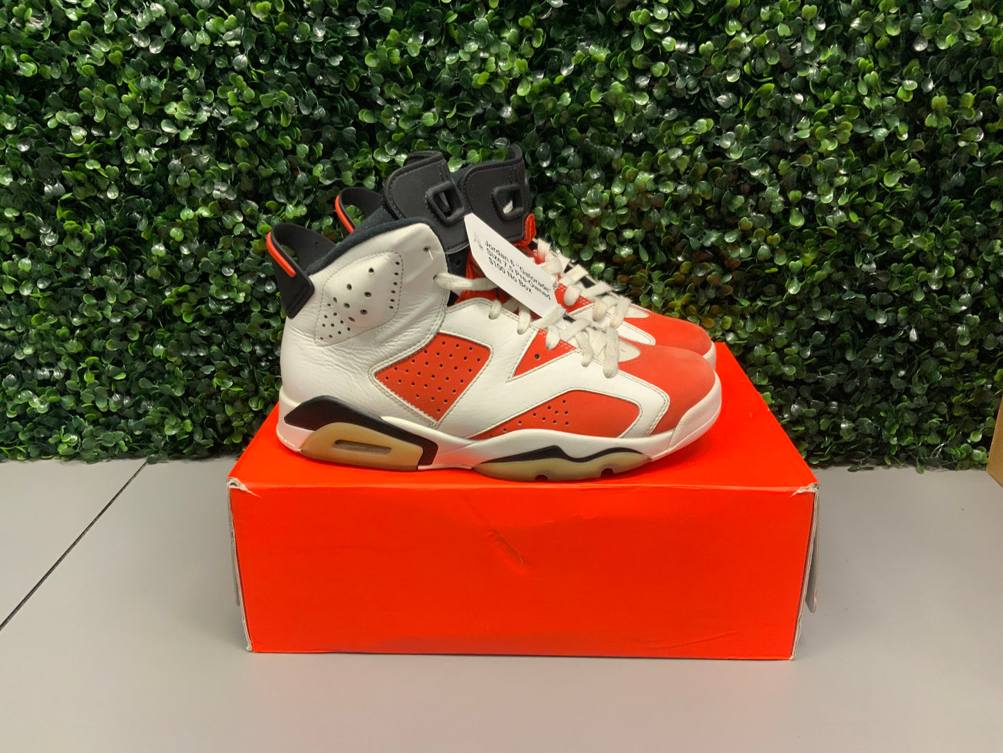 Jordan 6 "Gatorade" Size 7.5M / 9W Preowned