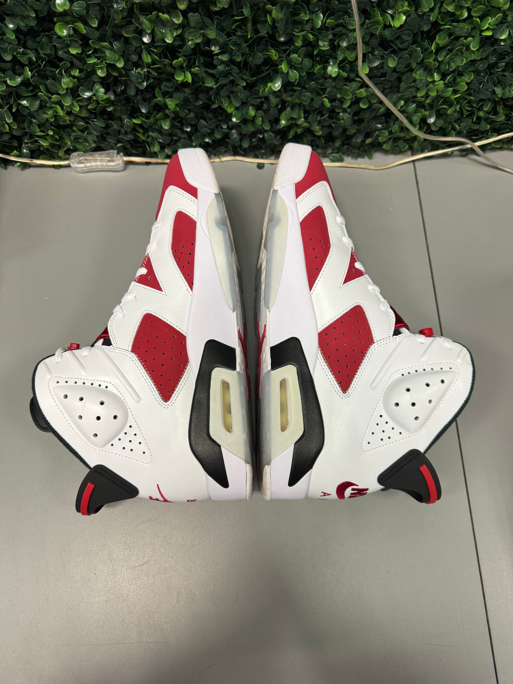 Jordan 6 Retro Carmine (2021) Size 13 Preowned