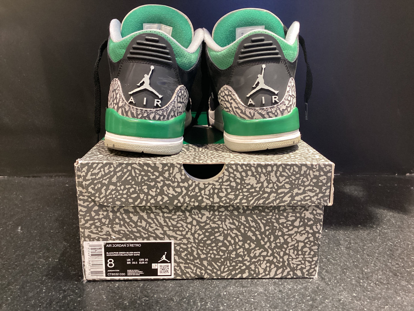 Jordan 3 “Pine Green” Preowned Size 8