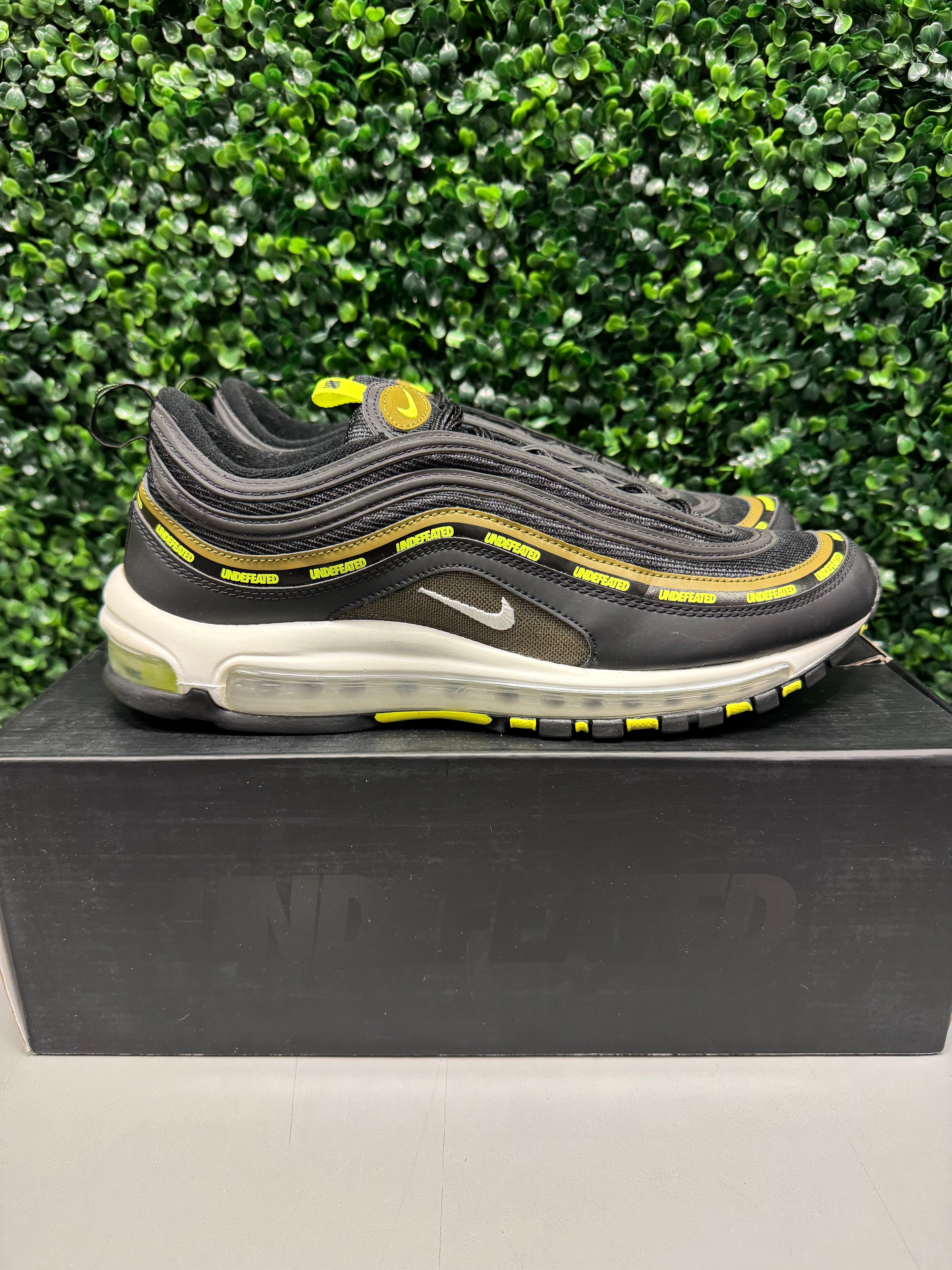 Nike Air Max 97 "Undefeated Black Volt" Size 11 Preowned