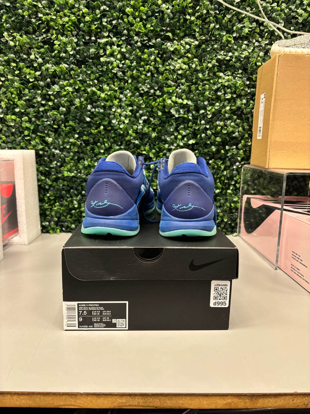 Nike Kobe 5 Protro "X-Ray" Size 7.5 Preowned