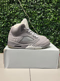 Jordan 5 Retro "Wolf Grey" Preowned Size 9.5
